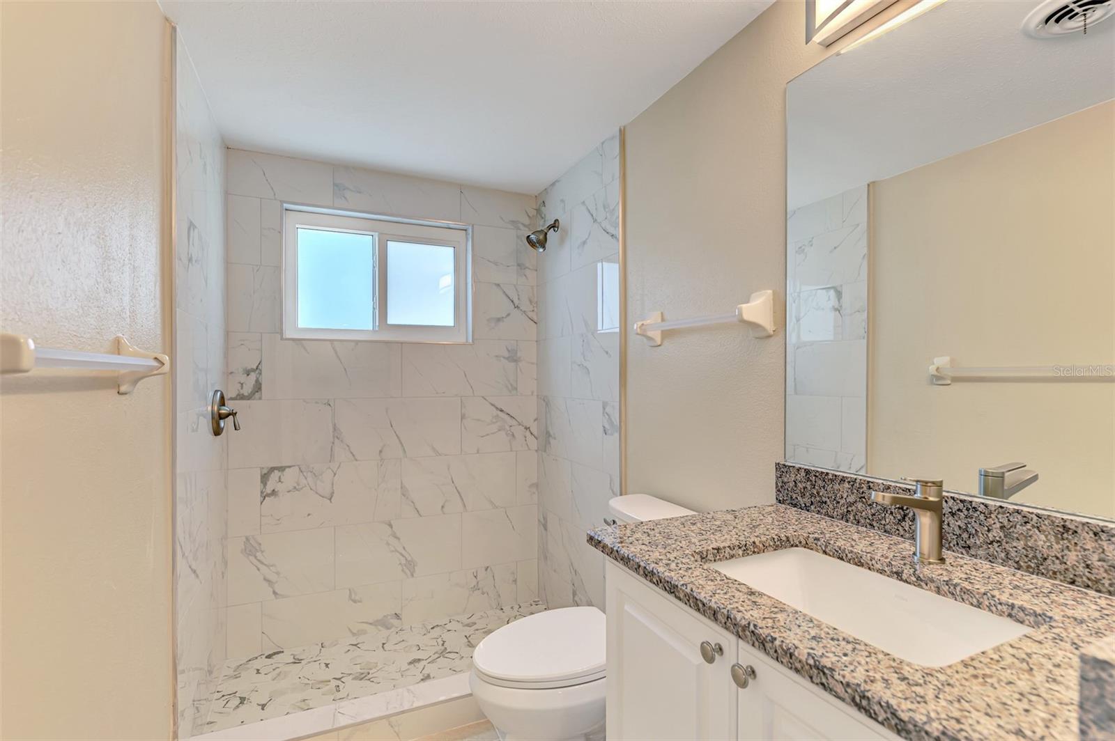 1316 S VENICE BLVD, VENICE, FL, 34293