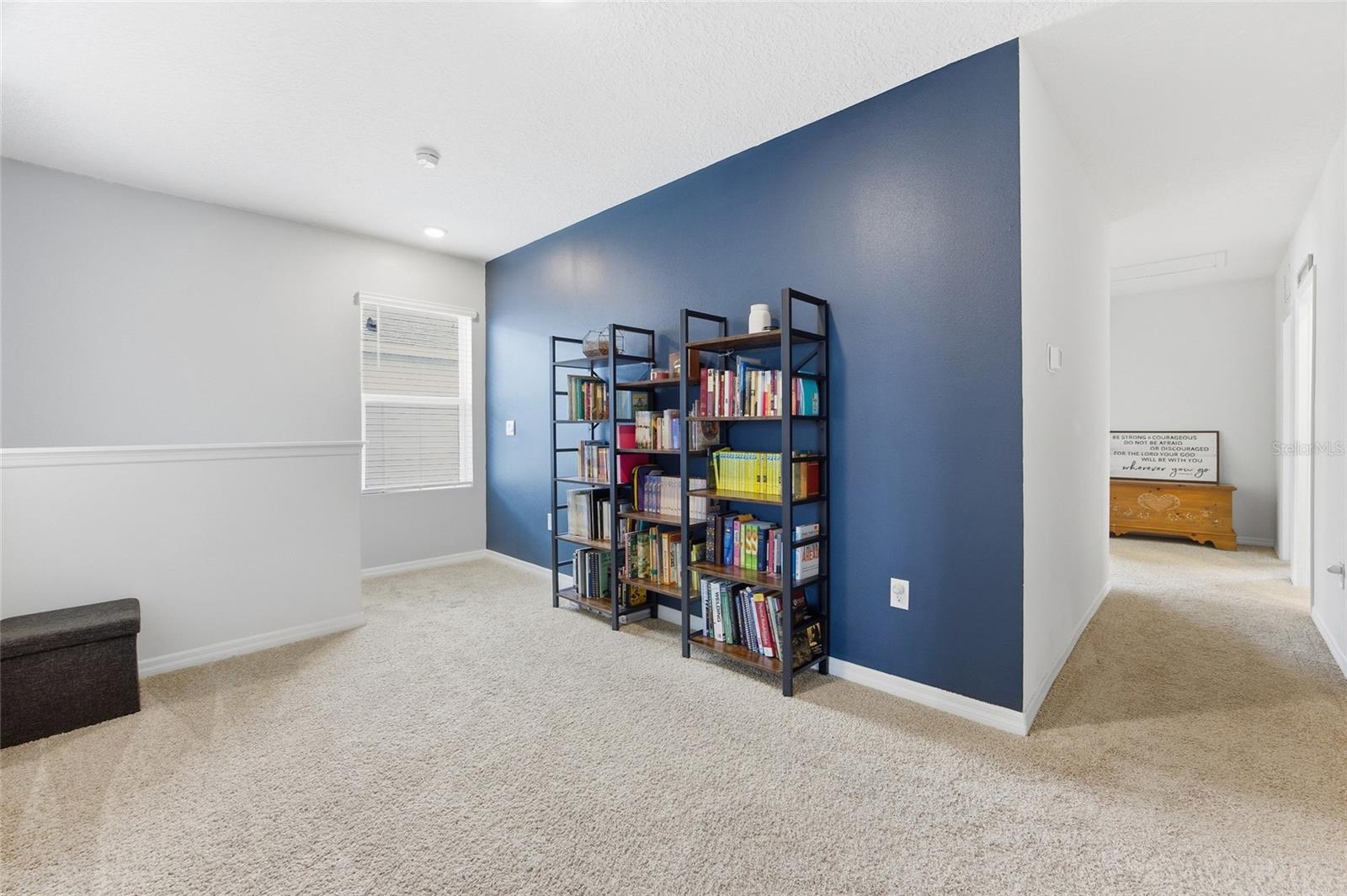 2557 SHAMROCK ST, TAVARES, FL, 32778