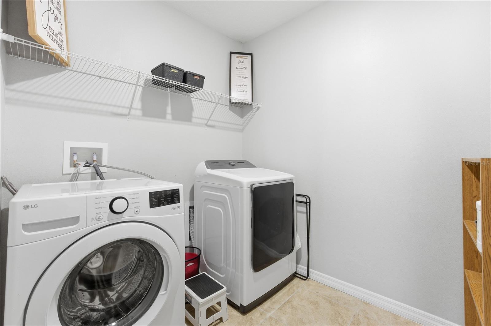 2557 SHAMROCK ST, TAVARES, FL, 32778