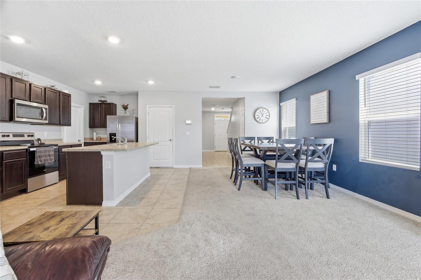 2557 SHAMROCK ST, TAVARES, FL, 32778