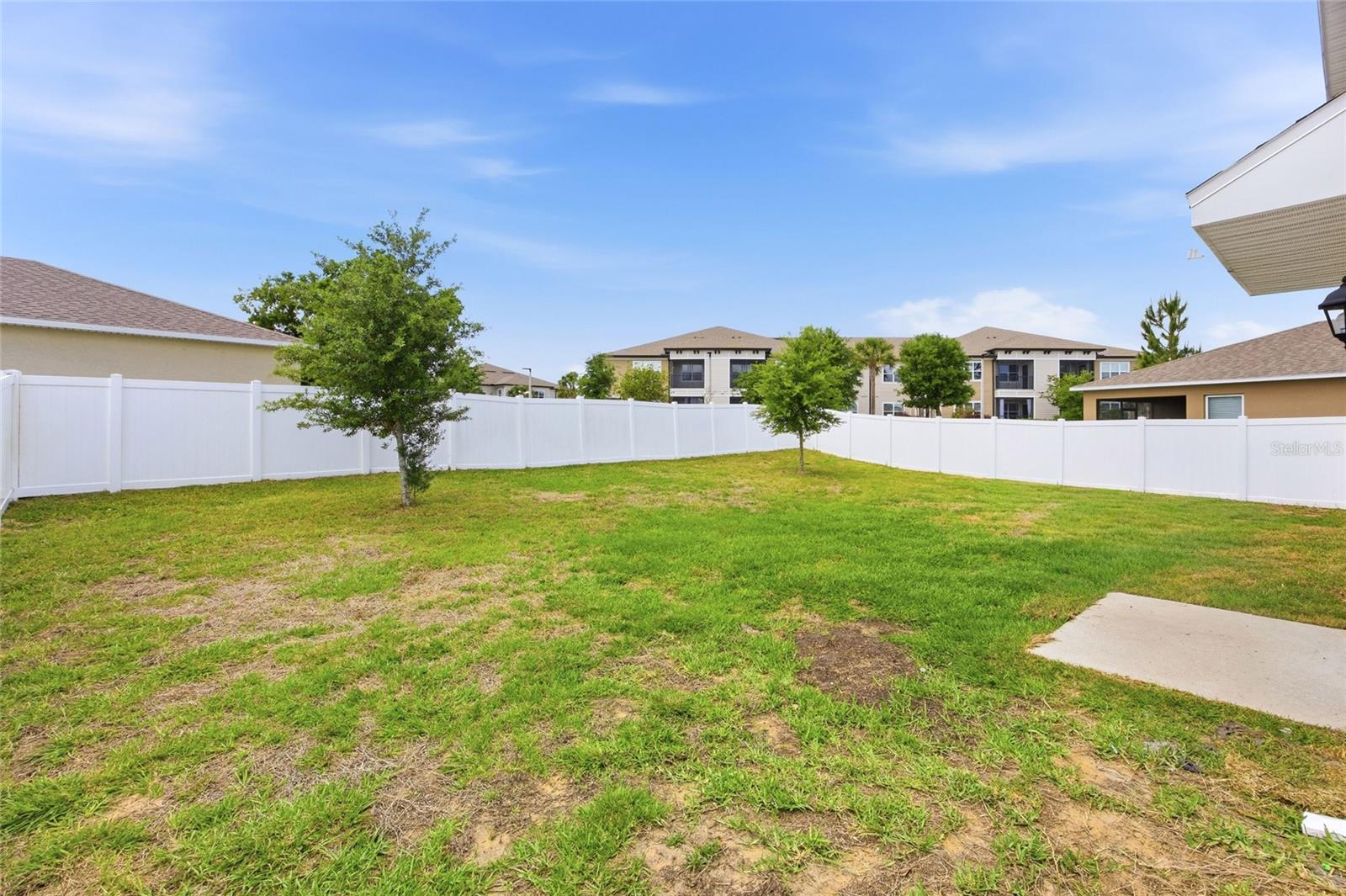 2557 SHAMROCK ST, TAVARES, FL, 32778