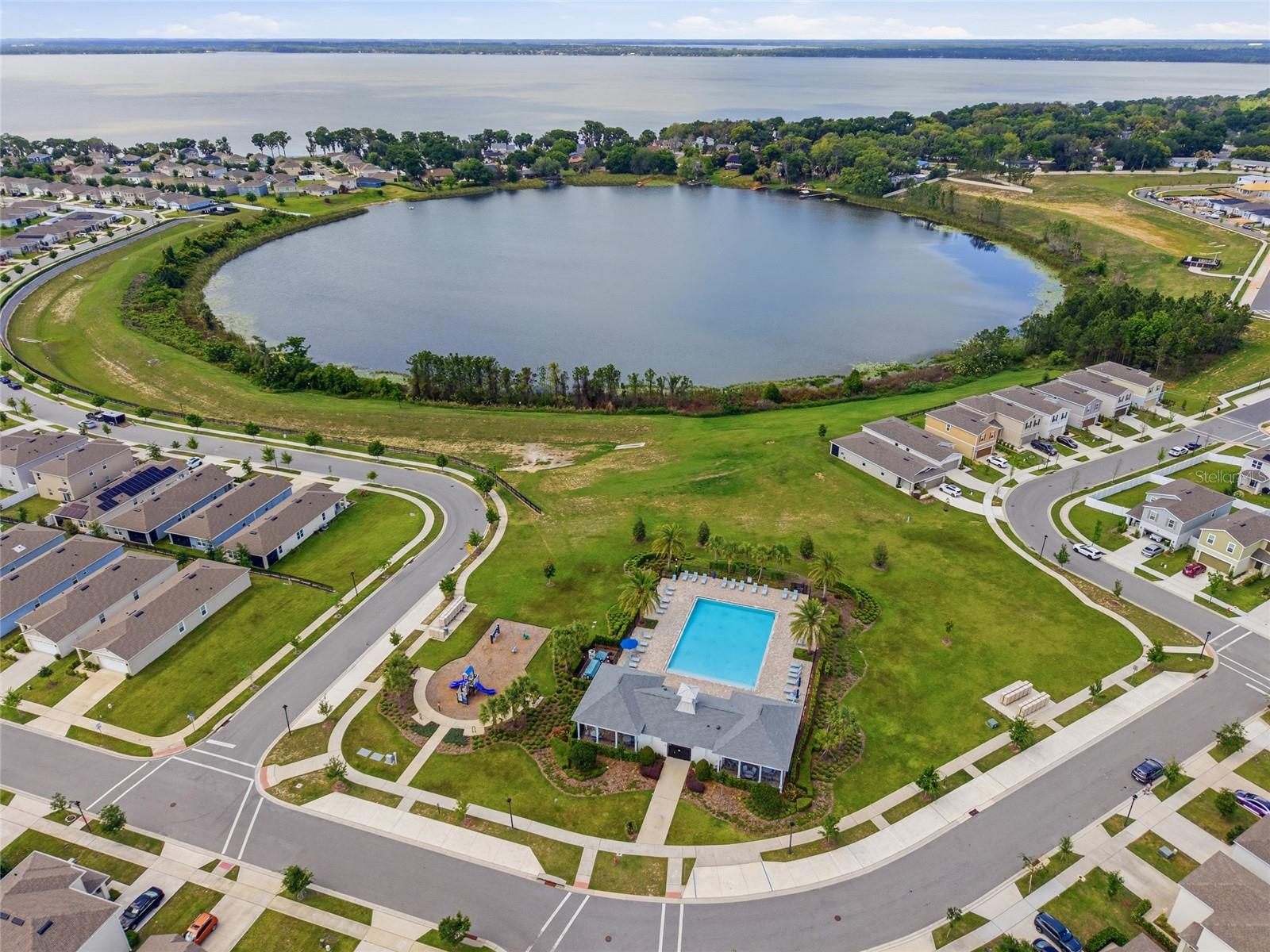 2557 SHAMROCK ST, TAVARES, FL, 32778