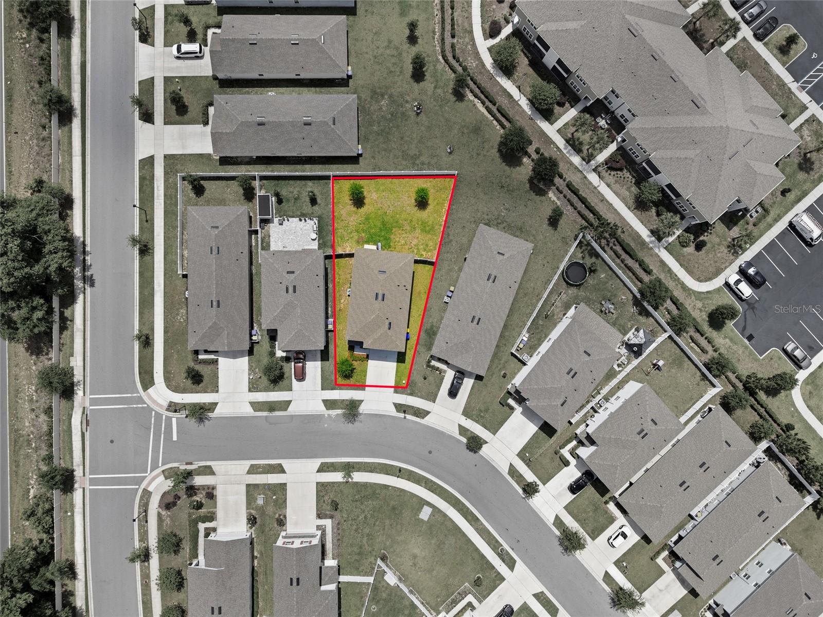 2557 SHAMROCK ST, TAVARES, FL, 32778