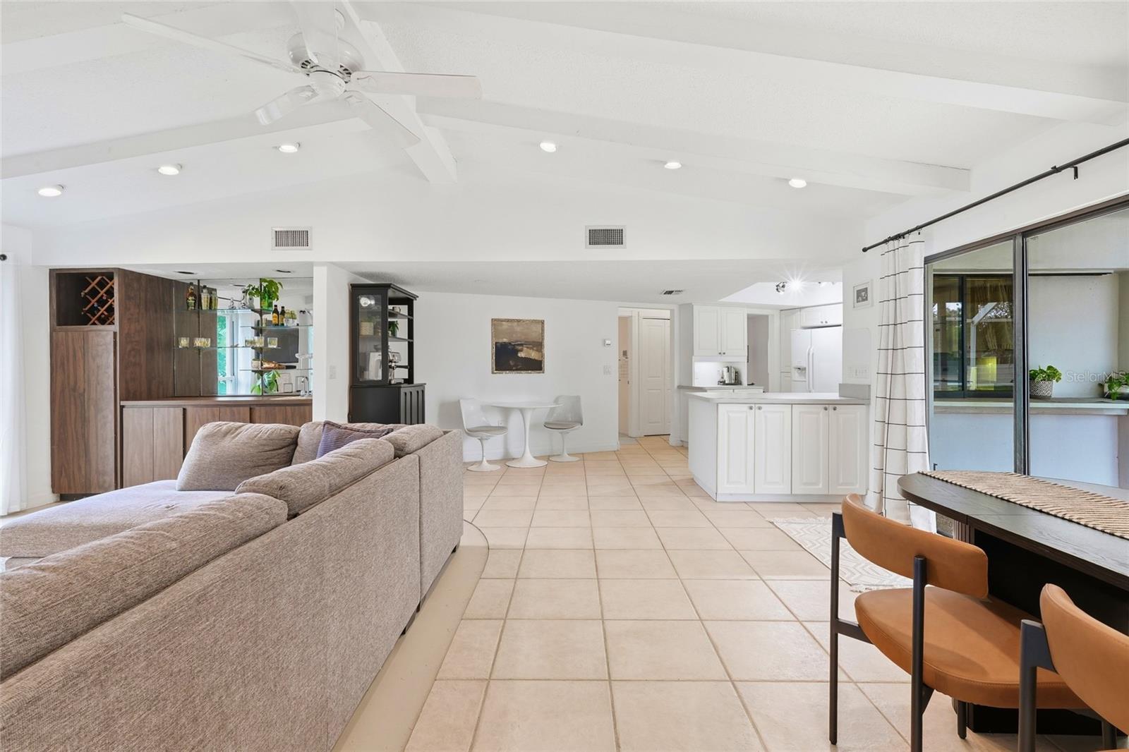 3927 COUNTRY VIEW LN, SARASOTA, FL, 34233