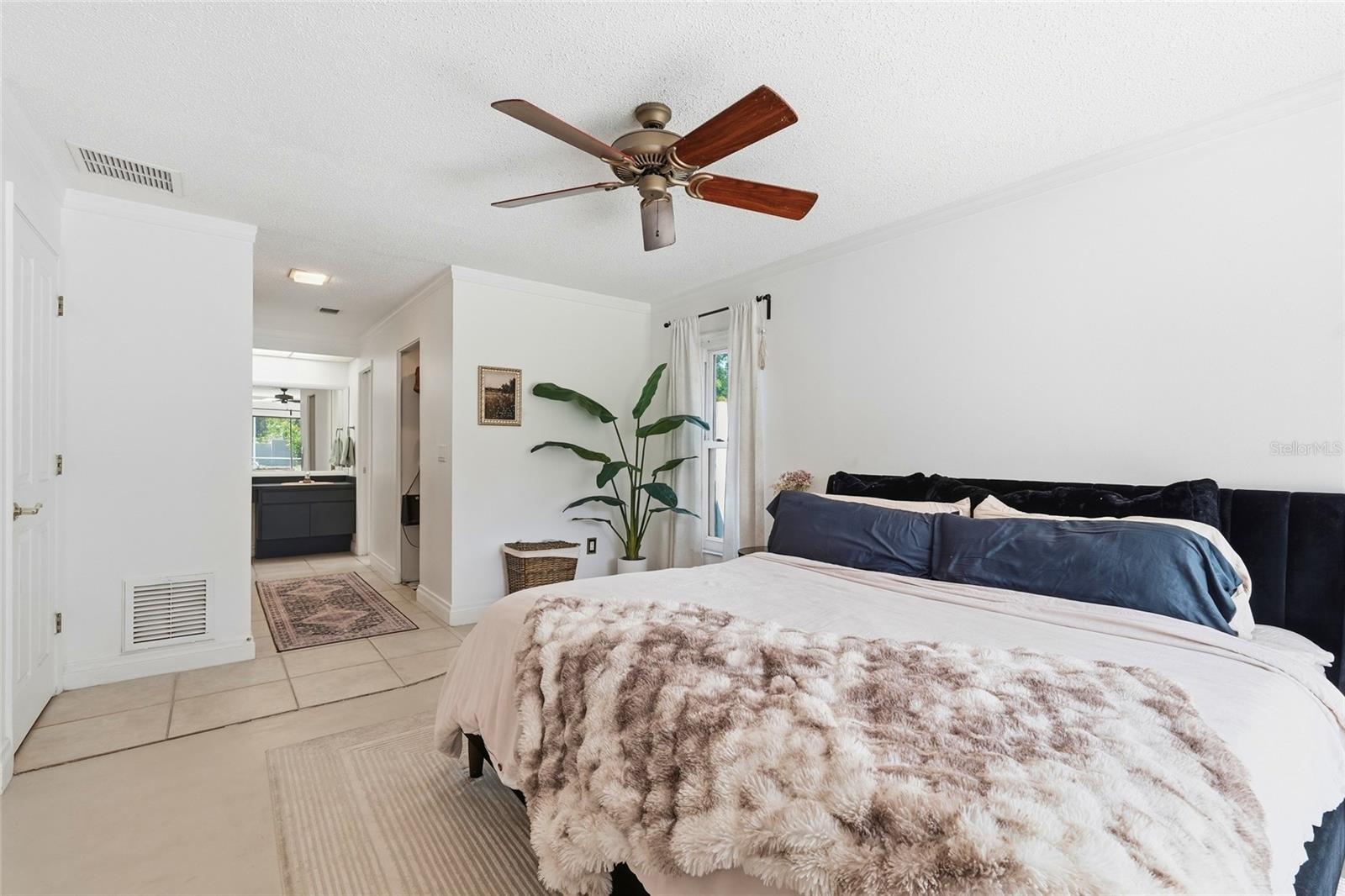 3927 COUNTRY VIEW LN, SARASOTA, FL, 34233