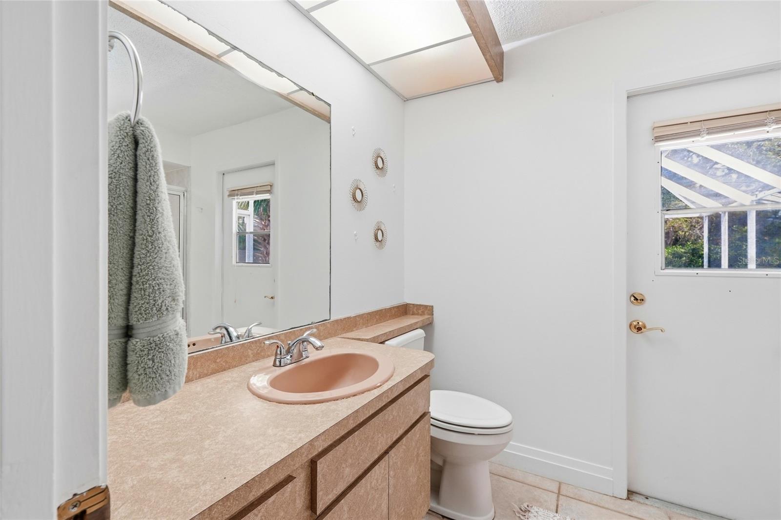 3927 COUNTRY VIEW LN, SARASOTA, FL, 34233