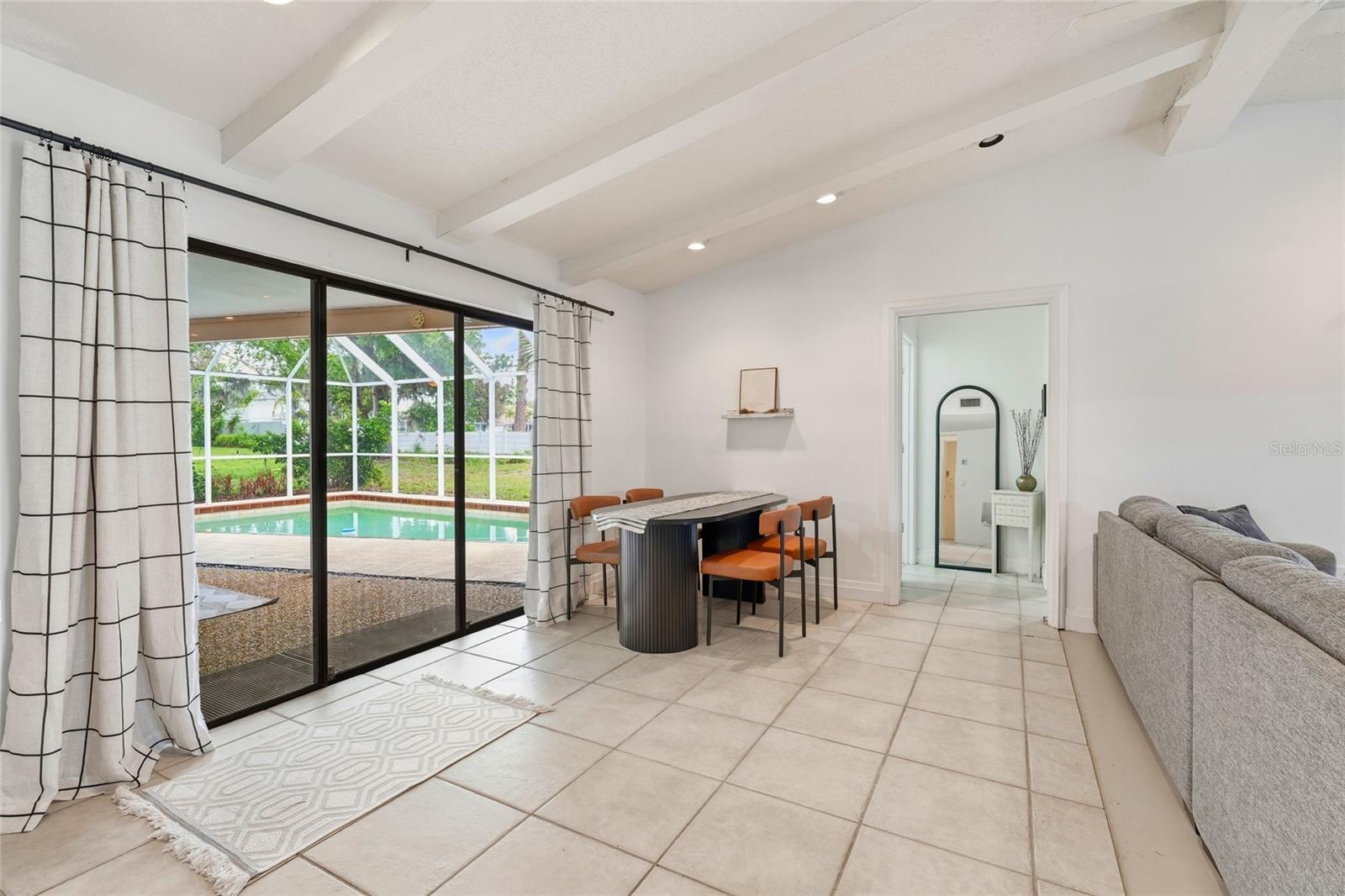 3927 COUNTRY VIEW LN, SARASOTA, FL, 34233