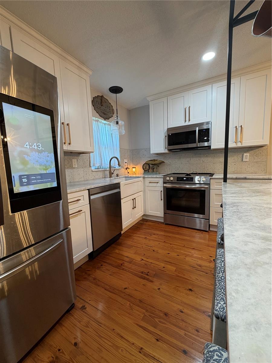 1570 IMPERIAL AVE, BARTOW, FL, 33830