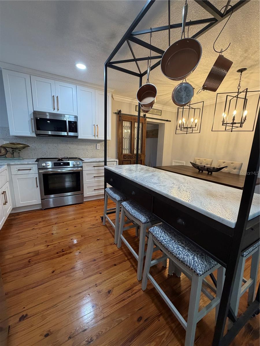 1570 IMPERIAL AVE, BARTOW, FL, 33830