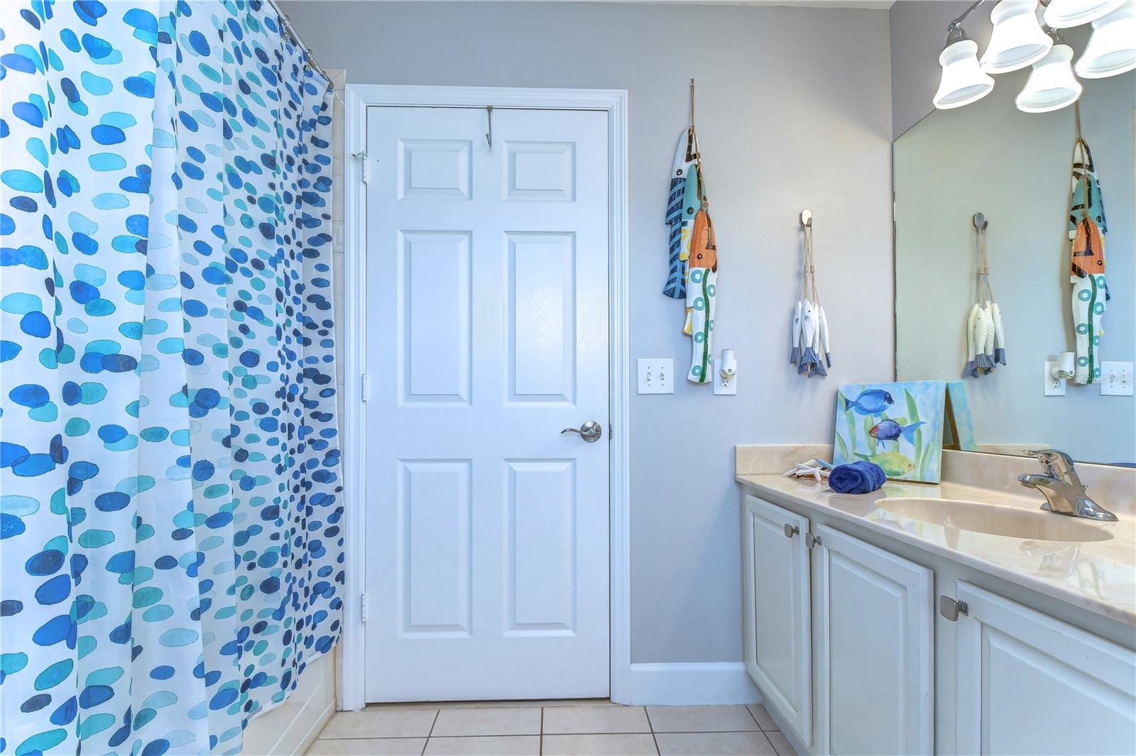 8507 SANDPIPER RIDGE AVE, TAMPA, FL, 33647