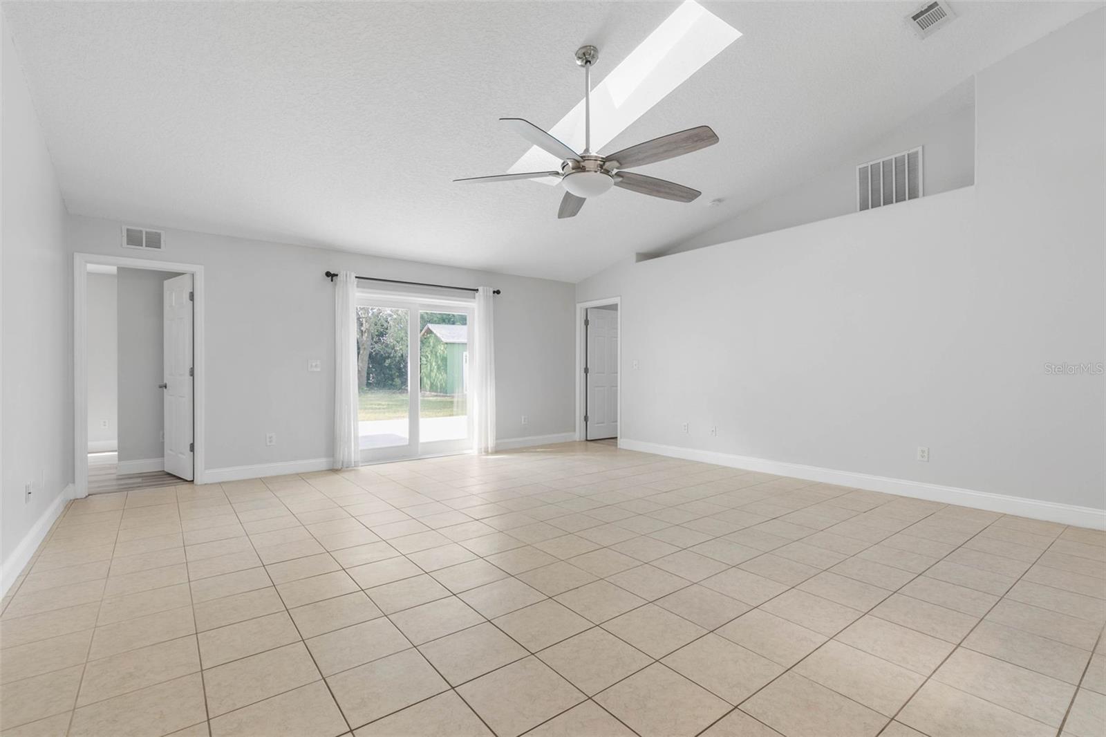 9 FIRETHORN LN, PALM COAST, FL, 32137