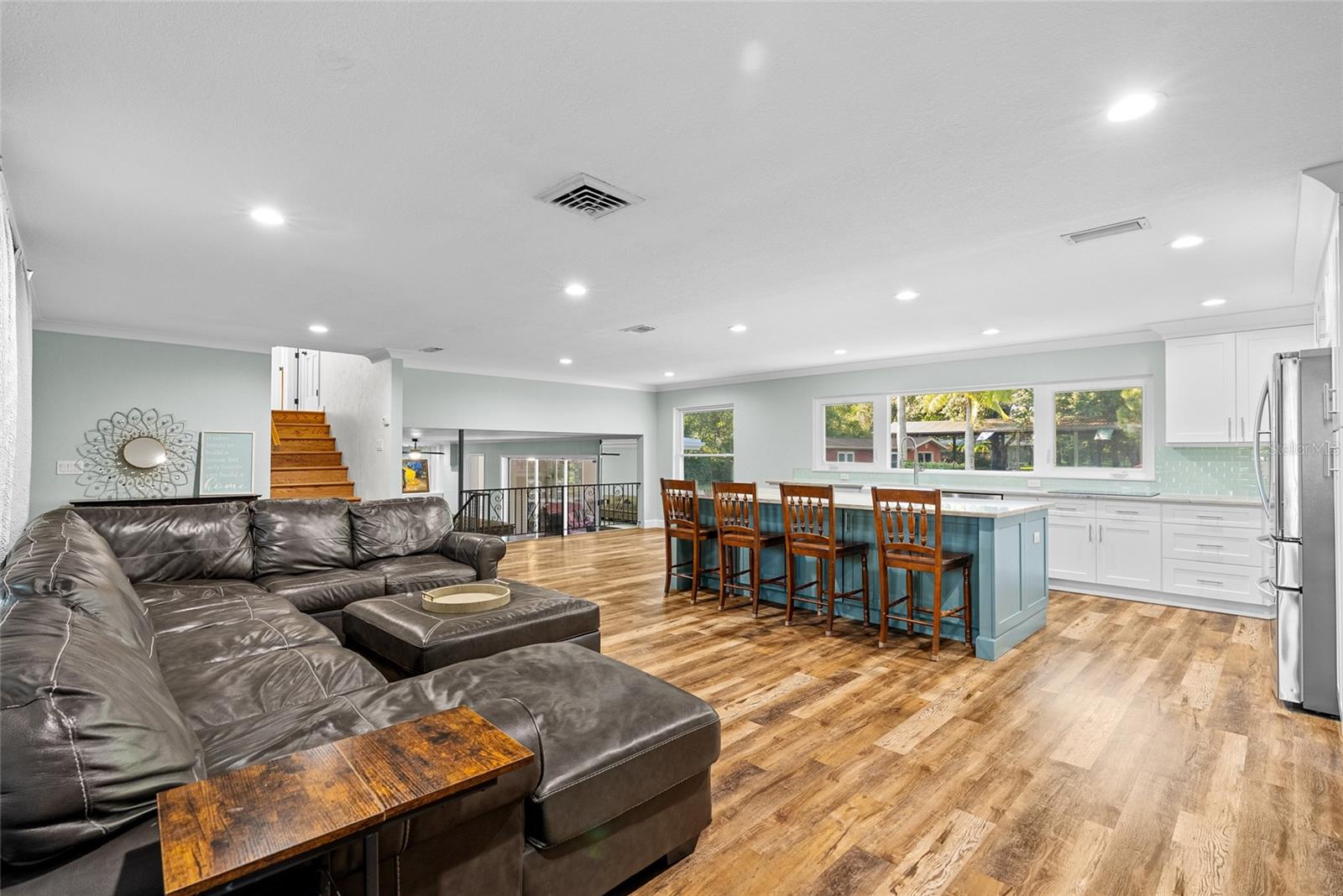 13355 PARK BLVD, SEMINOLE, FL, 33776