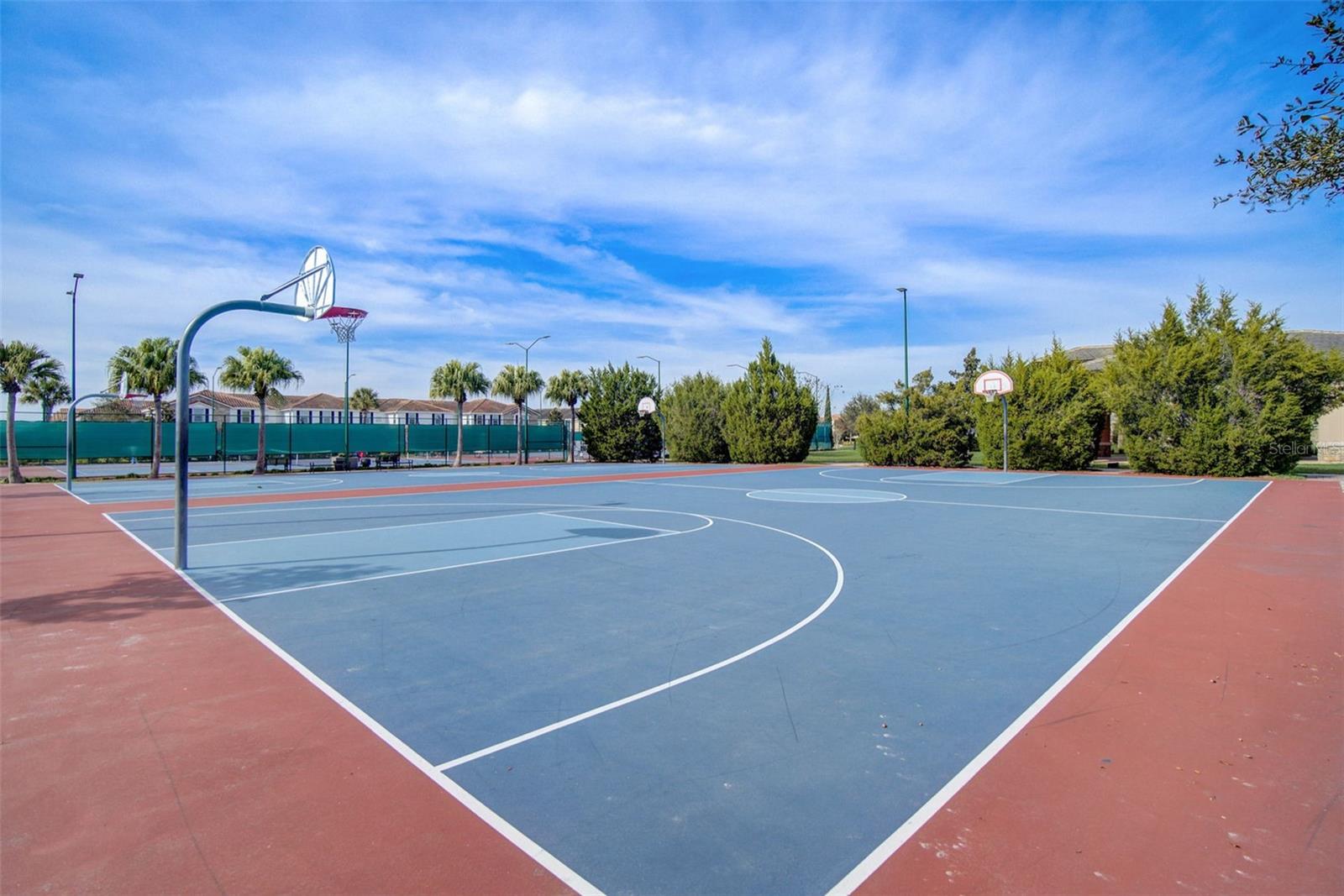 8076 PRESTBURY DR, ORLANDO, FL, 32832