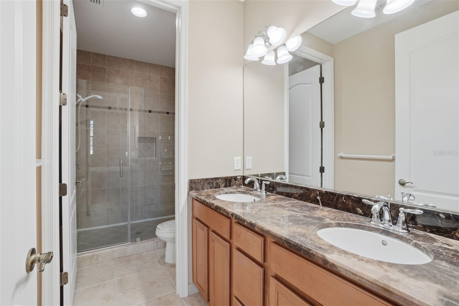 8076 PRESTBURY DR, ORLANDO, FL, 32832