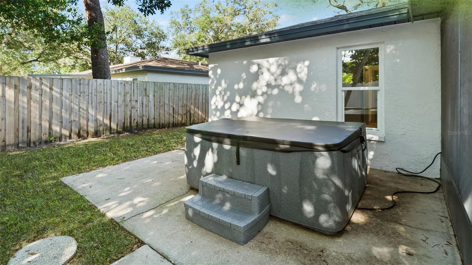 11123 117TH WAY, SEMINOLE, FL, 33778