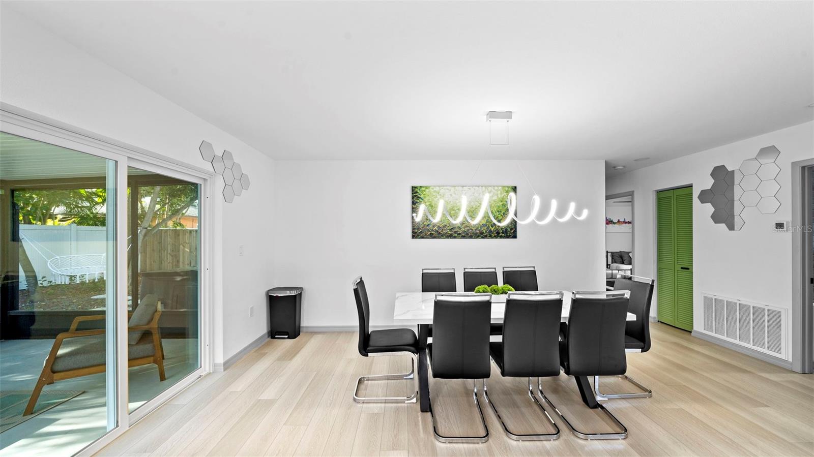 11123 117TH WAY, SEMINOLE, FL, 33778