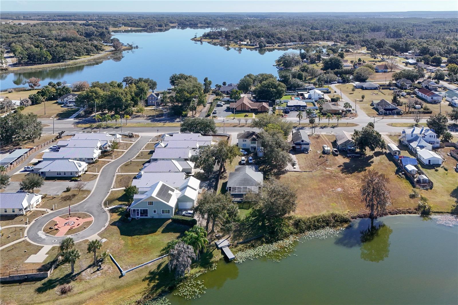 260 S CENTRAL AVE, UMATILLA, FL, 32784