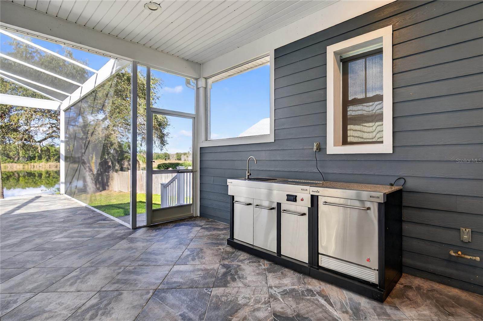 260 S CENTRAL AVE, UMATILLA, FL, 32784