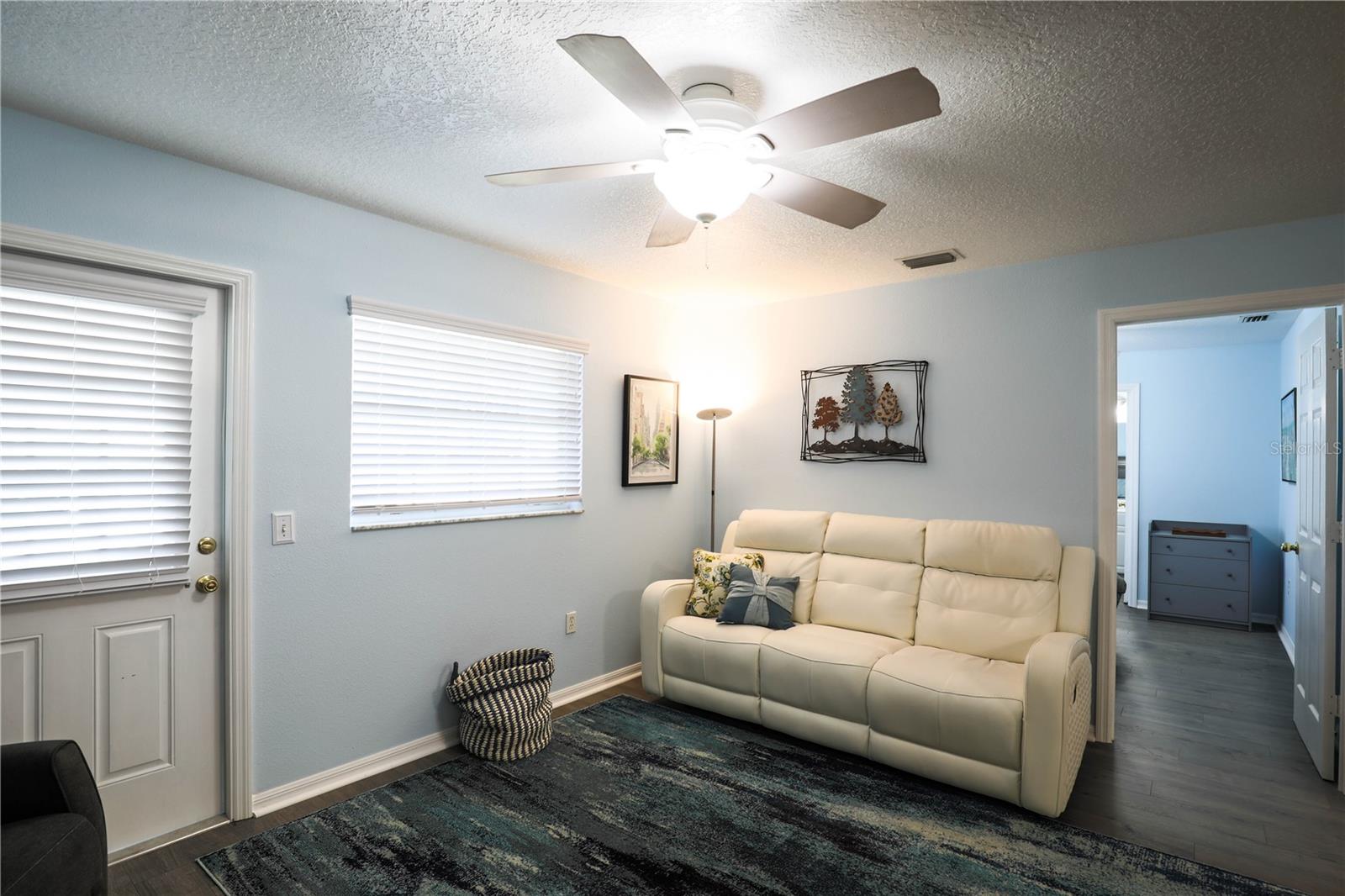 260 S CENTRAL AVE, UMATILLA, FL, 32784