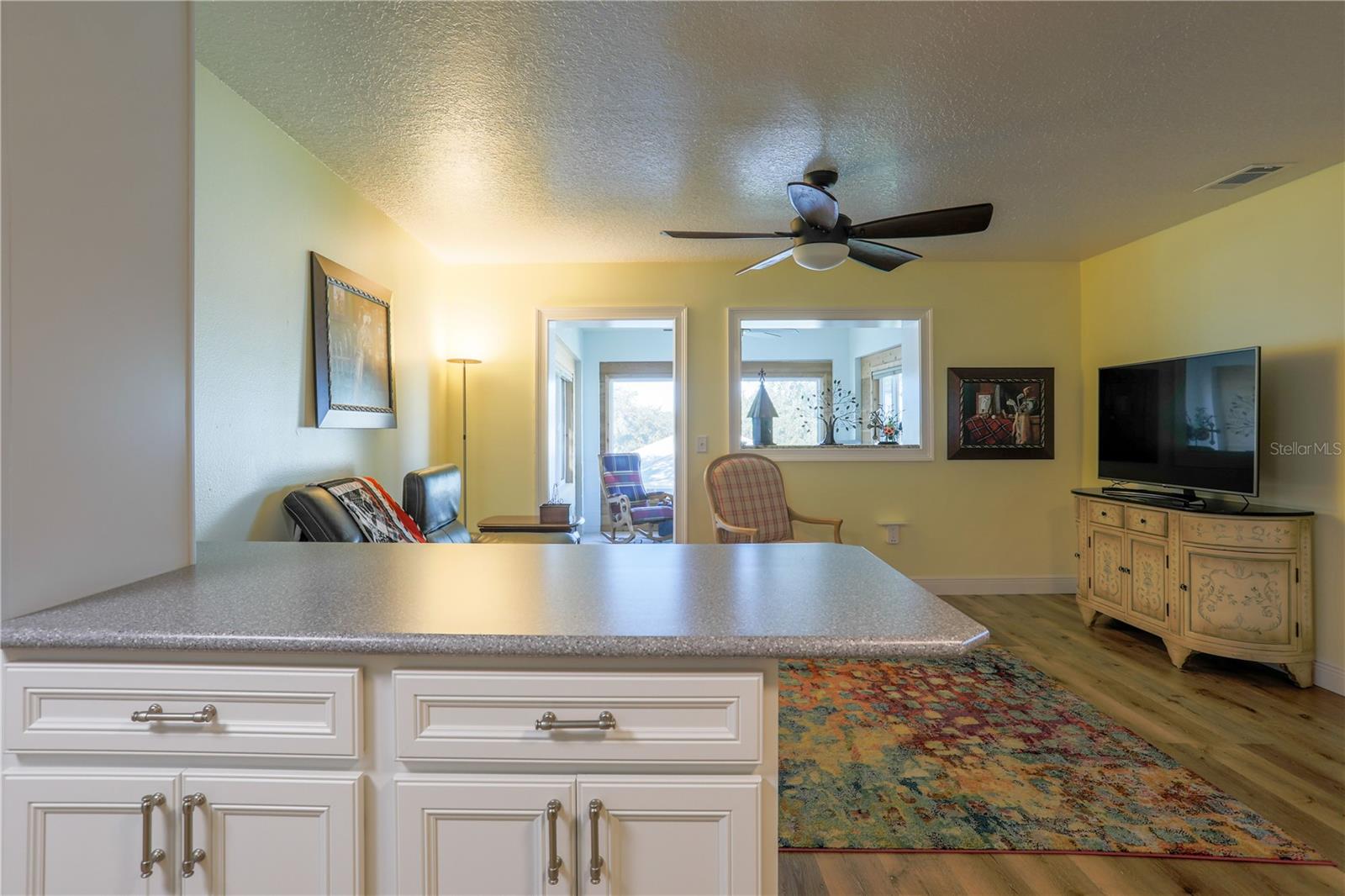 260 S CENTRAL AVE, UMATILLA, FL, 32784