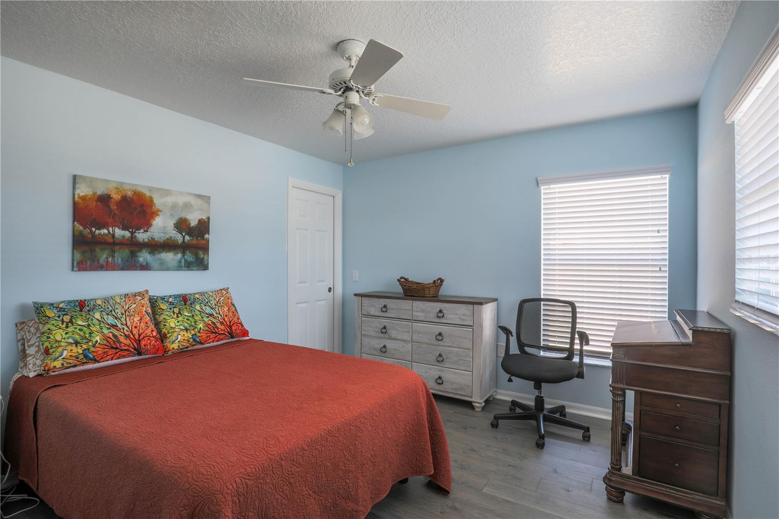 260 S CENTRAL AVE, UMATILLA, FL, 32784