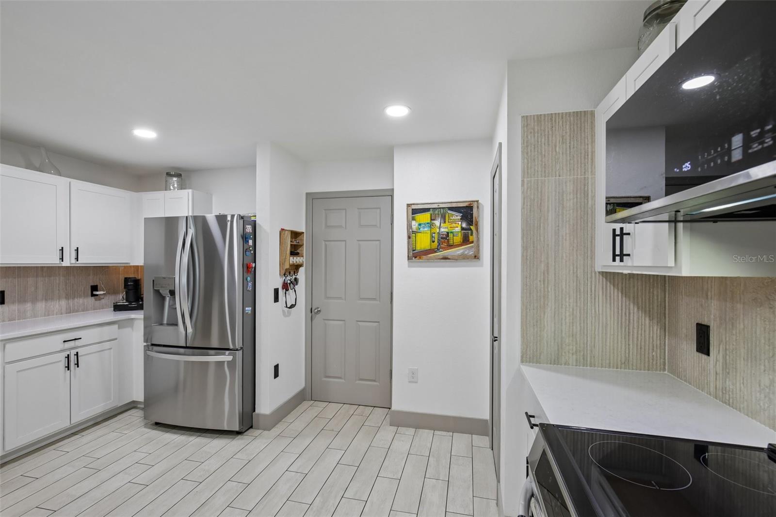 18142 GRIFFEN AVE, PORT CHARLOTTE, FL, 33948