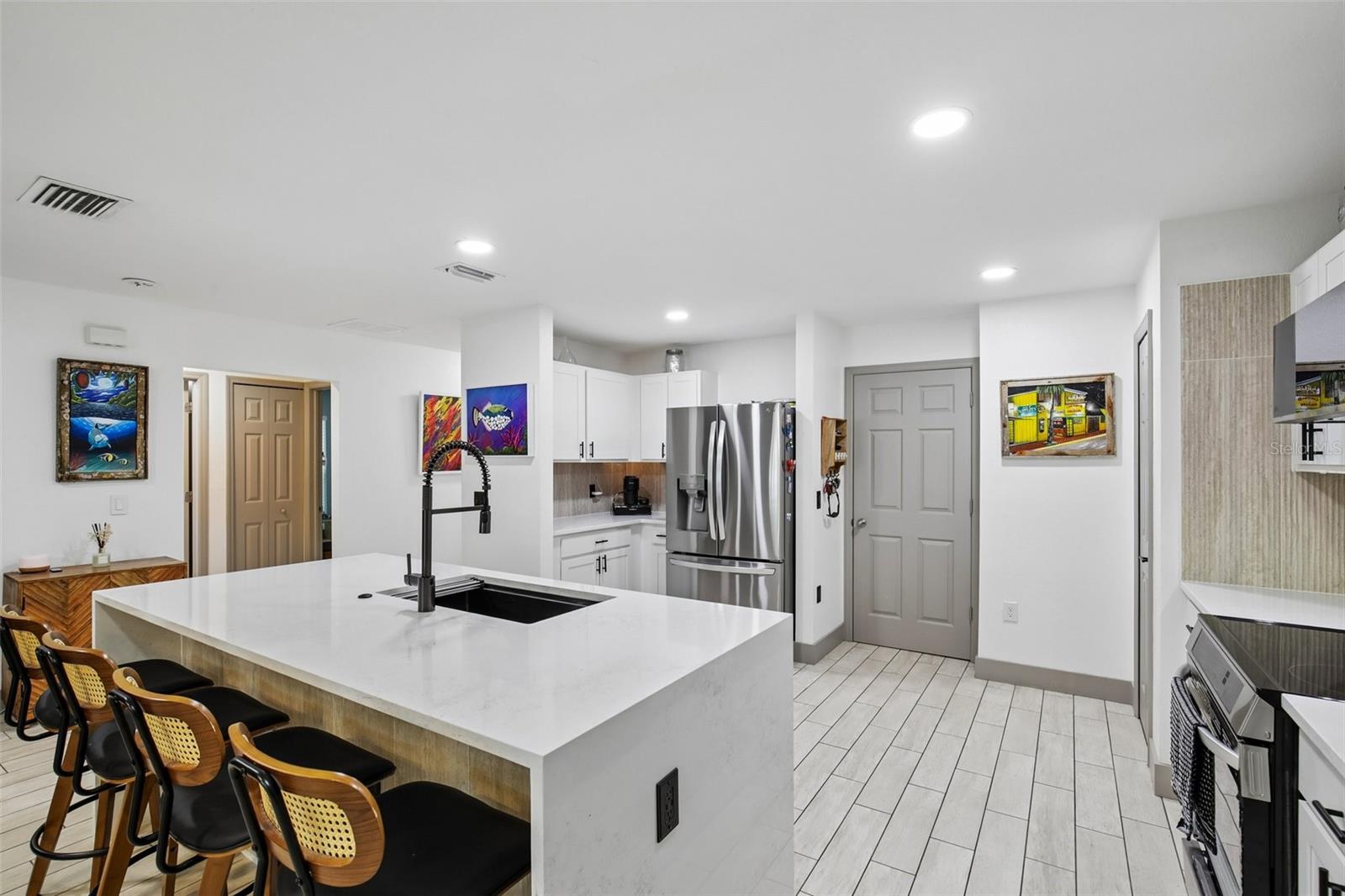 18142 GRIFFEN AVE, PORT CHARLOTTE, FL, 33948