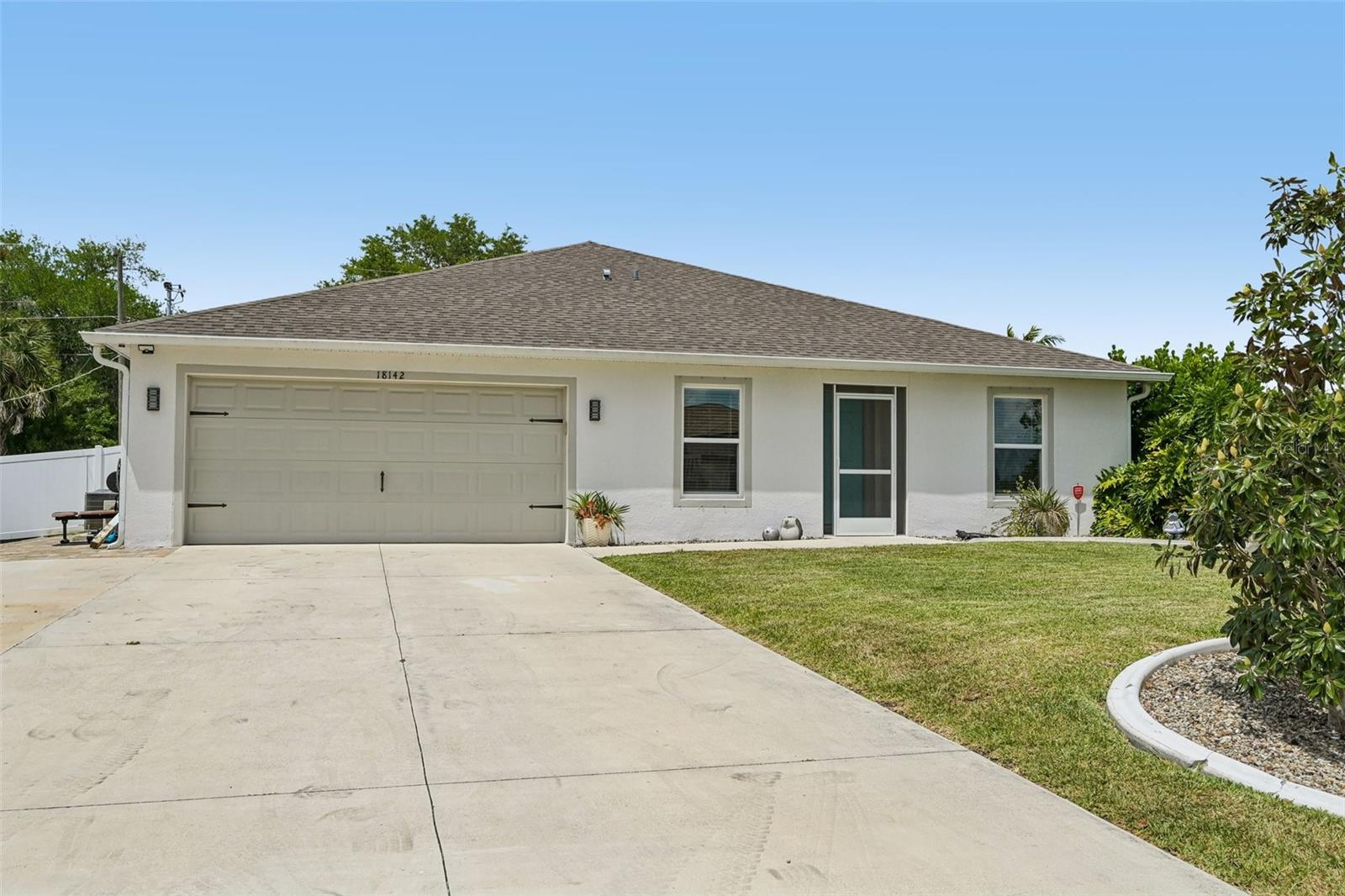 18142 GRIFFEN AVE, PORT CHARLOTTE, FL, 33948