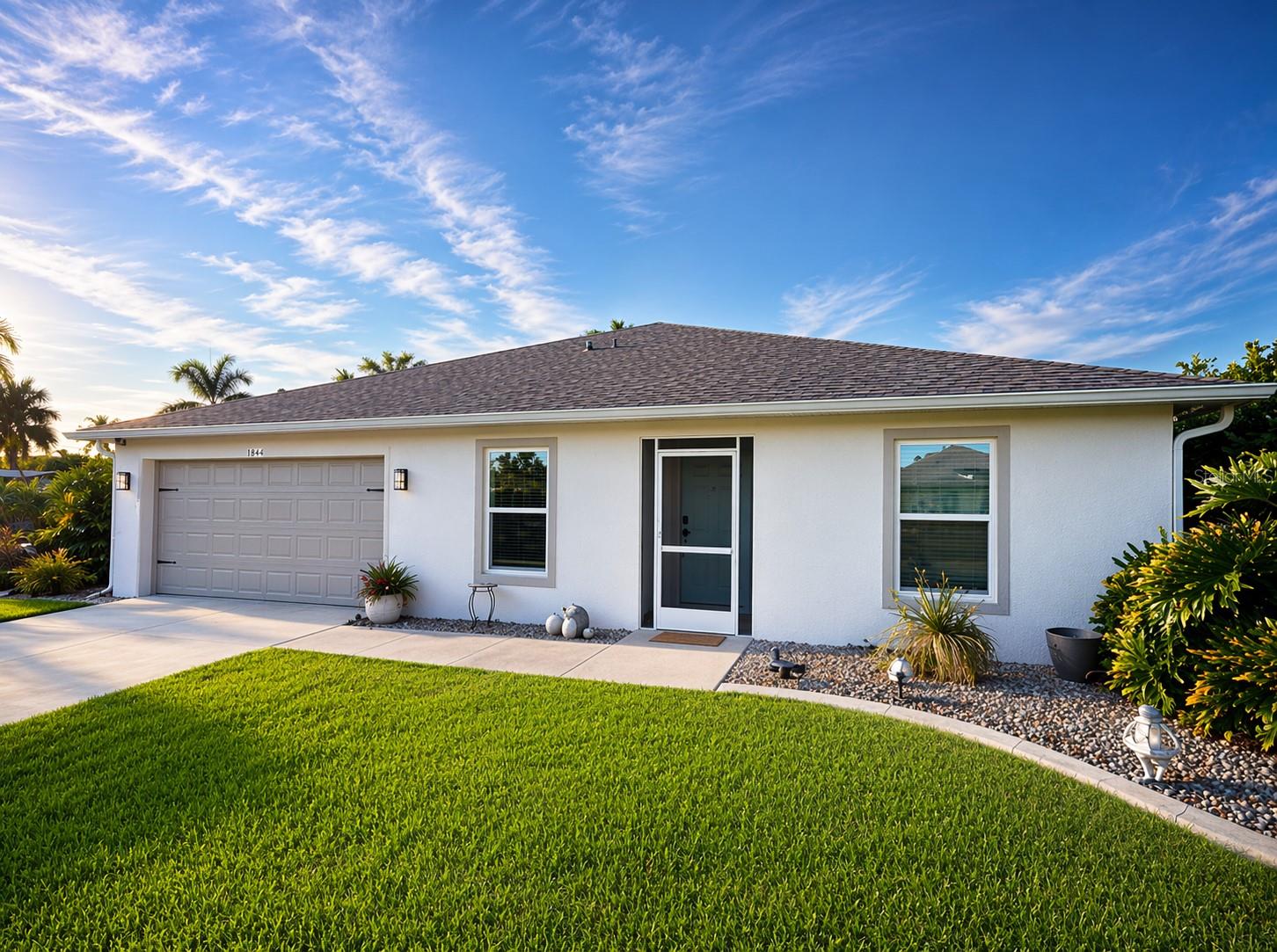 18142 GRIFFEN AVE, PORT CHARLOTTE, FL, 33948