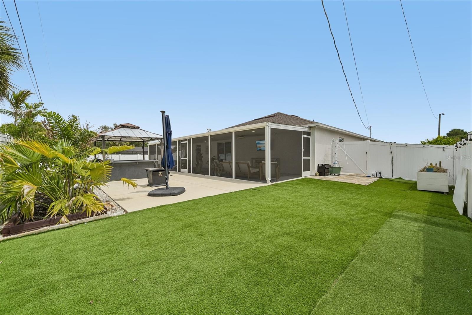 18142 GRIFFEN AVE, PORT CHARLOTTE, FL, 33948