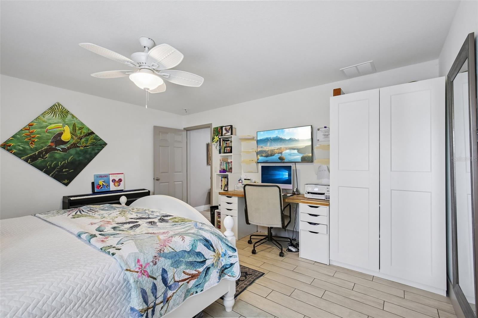 18142 GRIFFEN AVE, PORT CHARLOTTE, FL, 33948