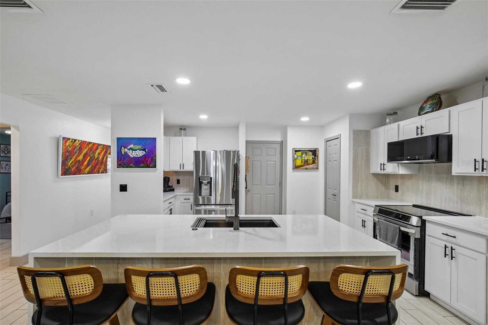 18142 GRIFFEN AVE, PORT CHARLOTTE, FL, 33948