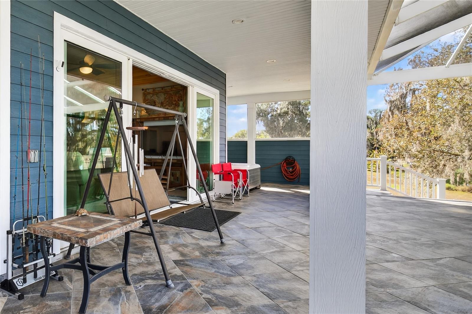 264 S CENTRAL AVE, UMATILLA, FL, 32784