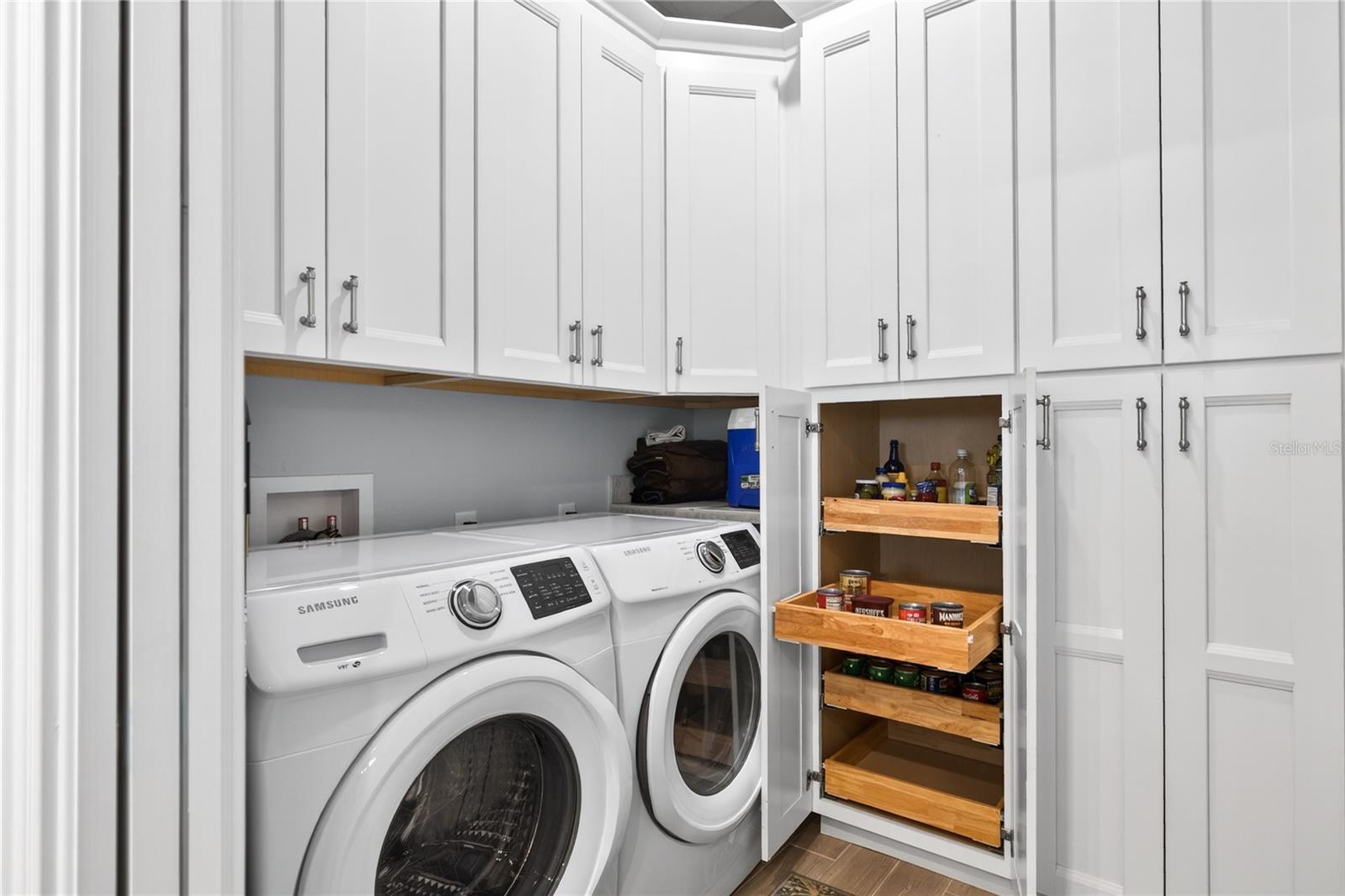 264 S CENTRAL AVE, UMATILLA, FL, 32784