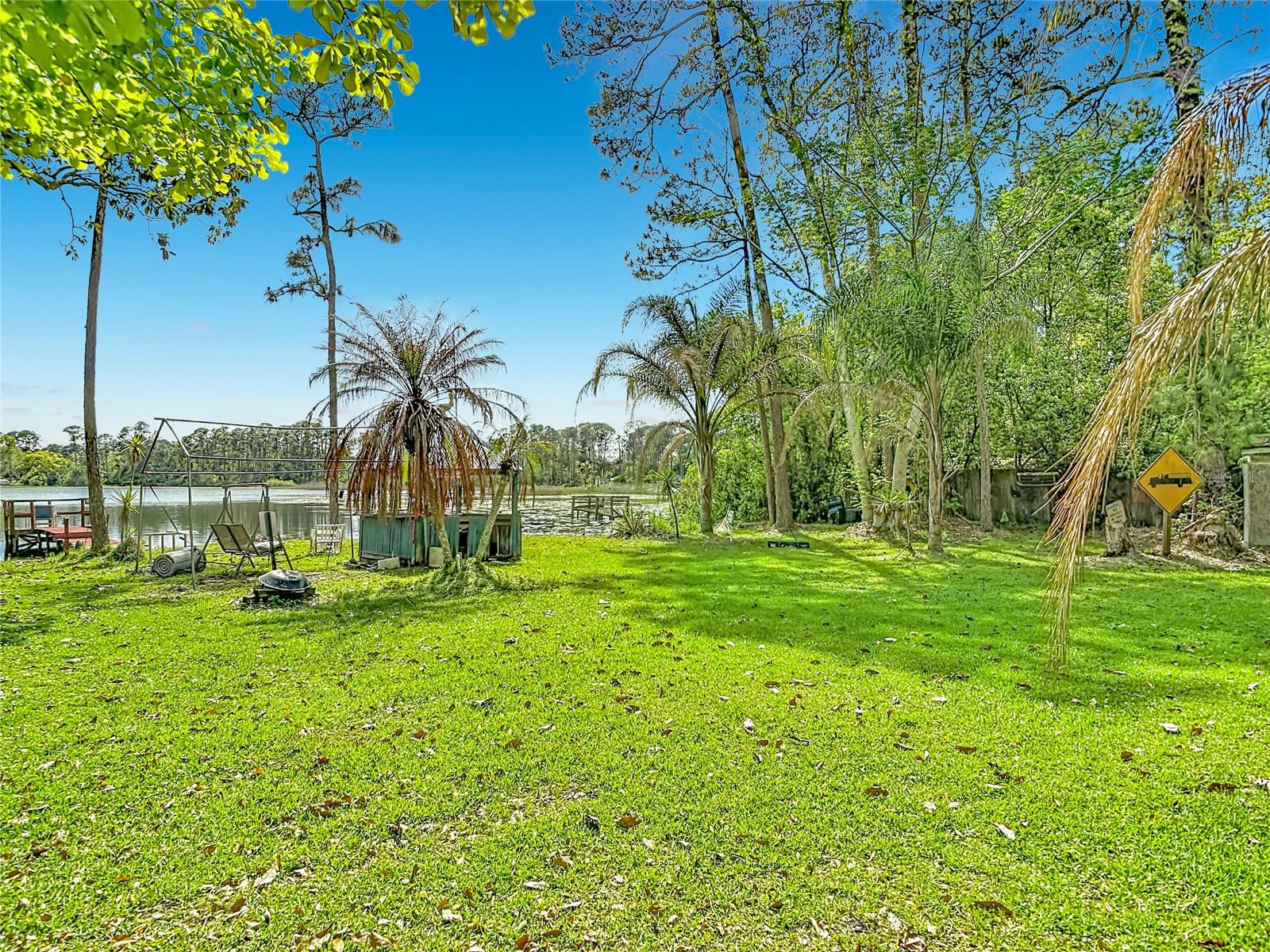 27912 LAKE AVE, PAISLEY, FL, 32767