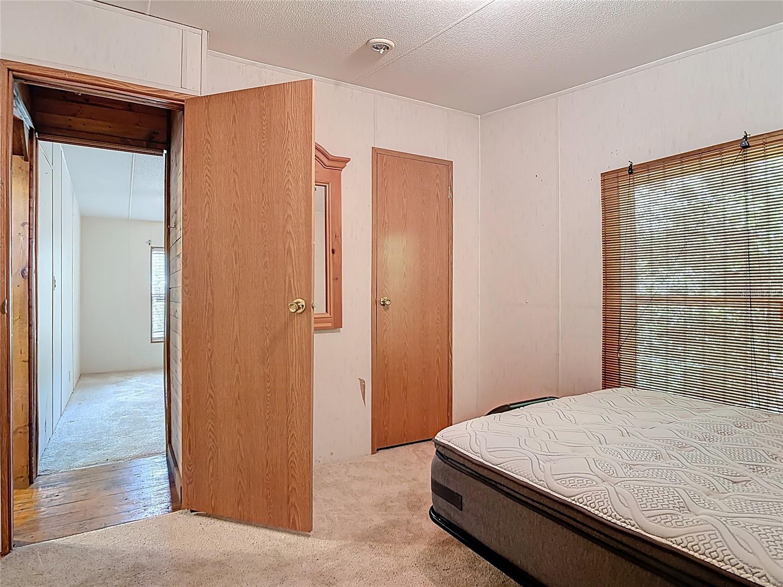 27912 LAKE AVE, PAISLEY, FL, 32767