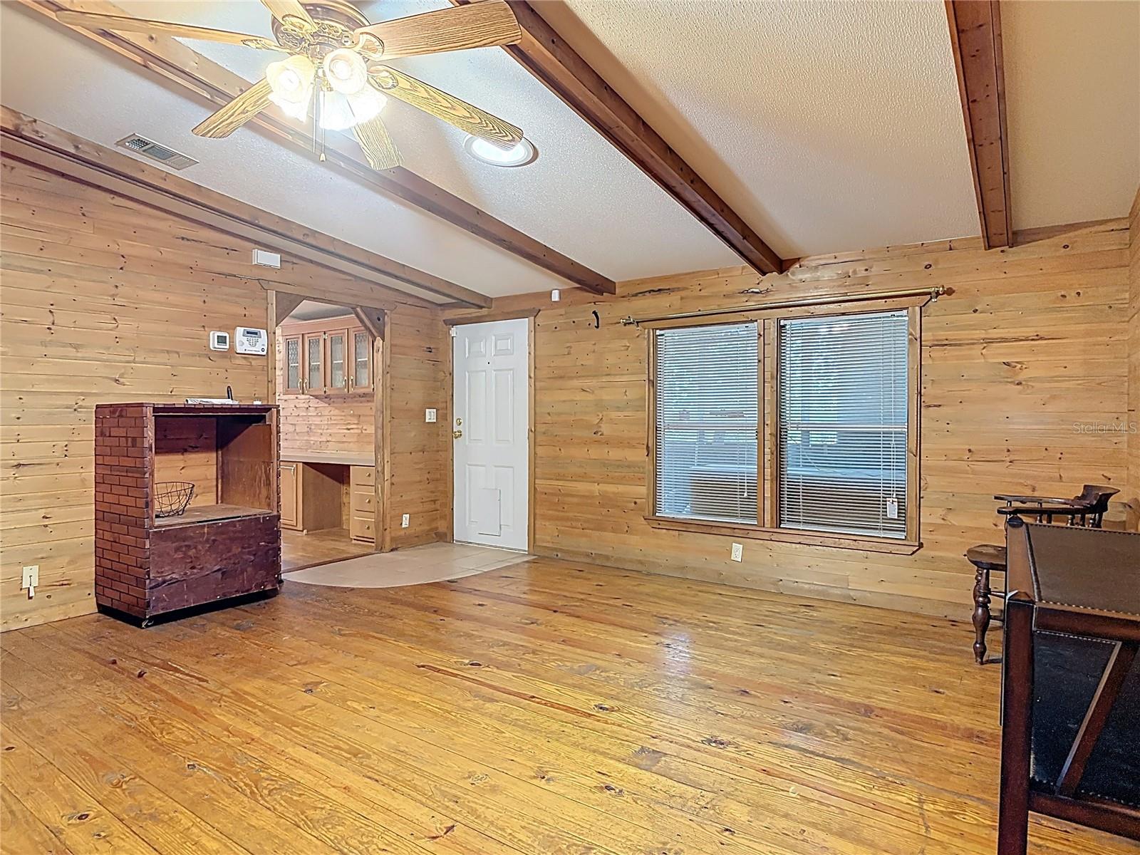 27912 LAKE AVE, PAISLEY, FL, 32767