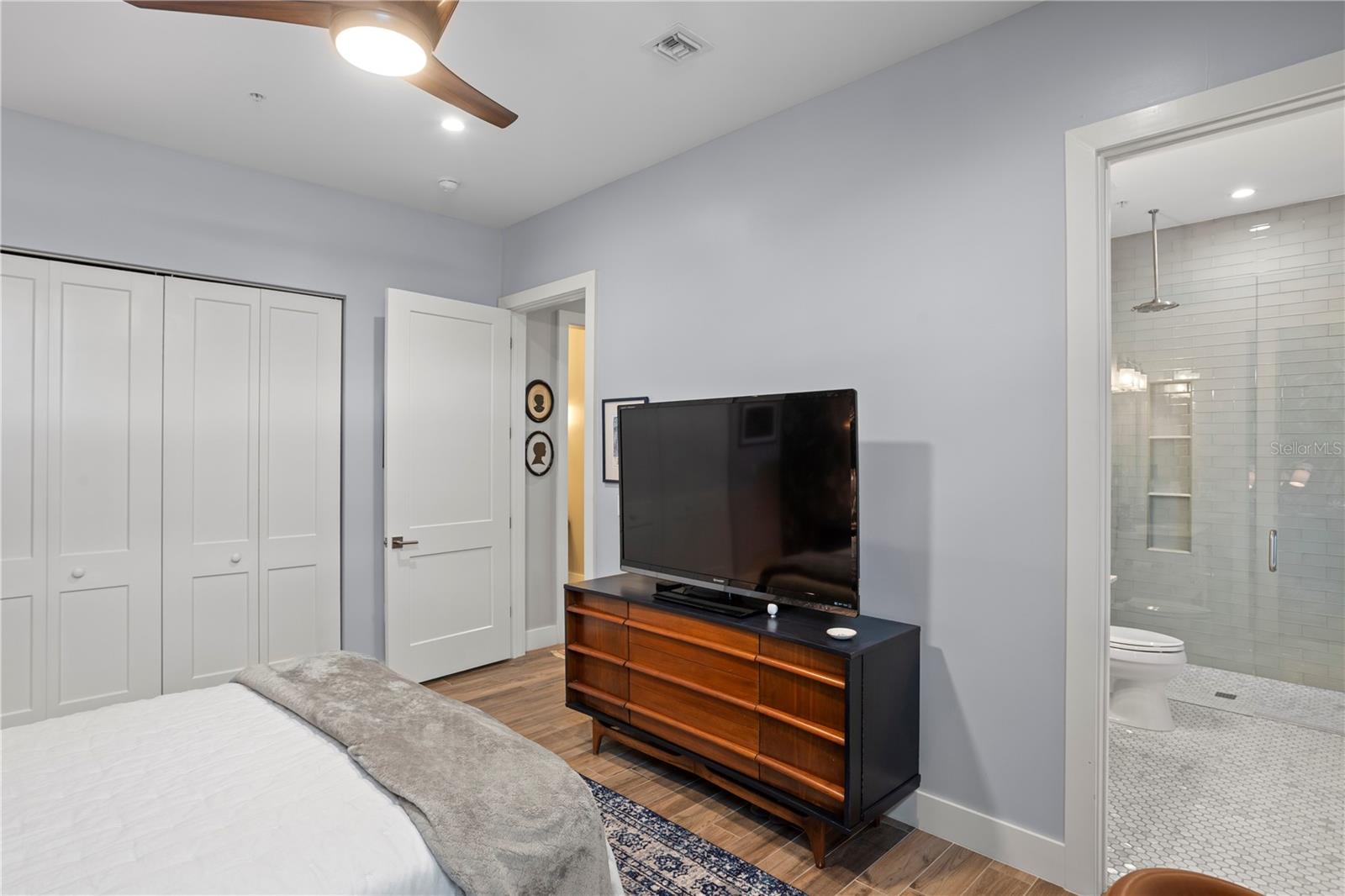 91 DAVIS BLVD #303, TAMPA, FL, 33606