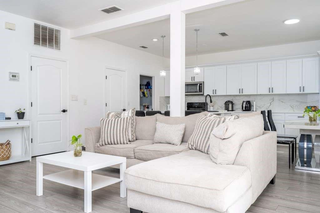 17614 WOODCREST WAY, CLERMONT, FL, 34714