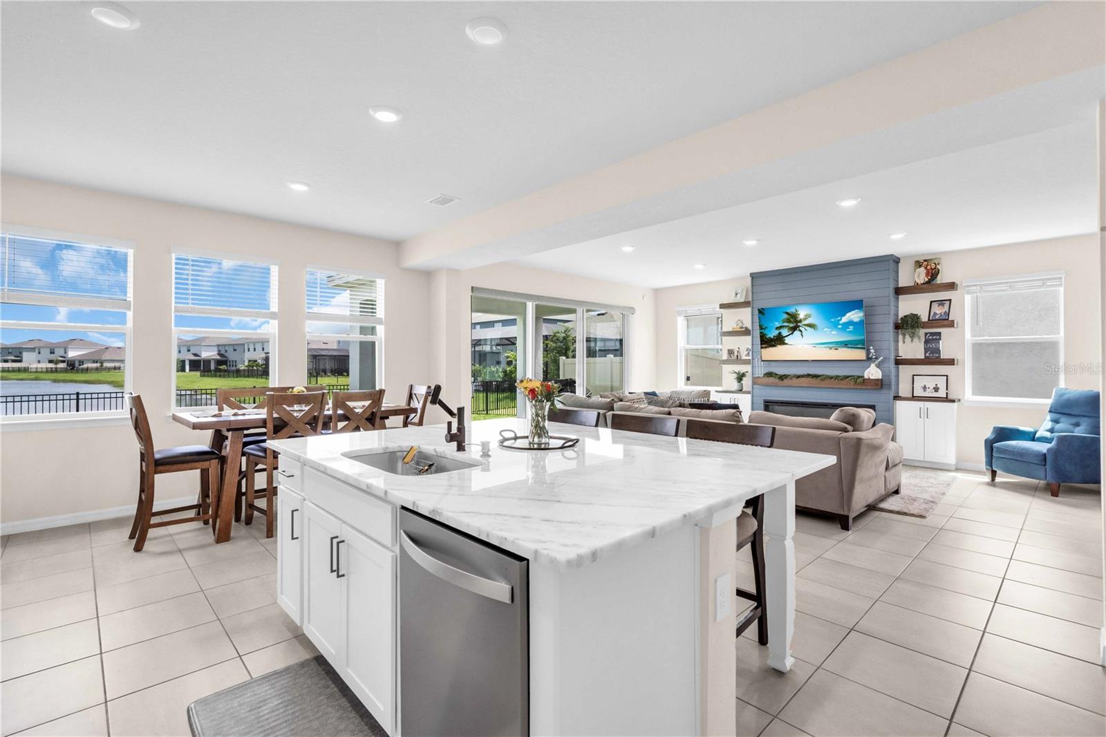 18015 FATTORIA TERRACE, LAKEWOOD RANCH, FL, 34211