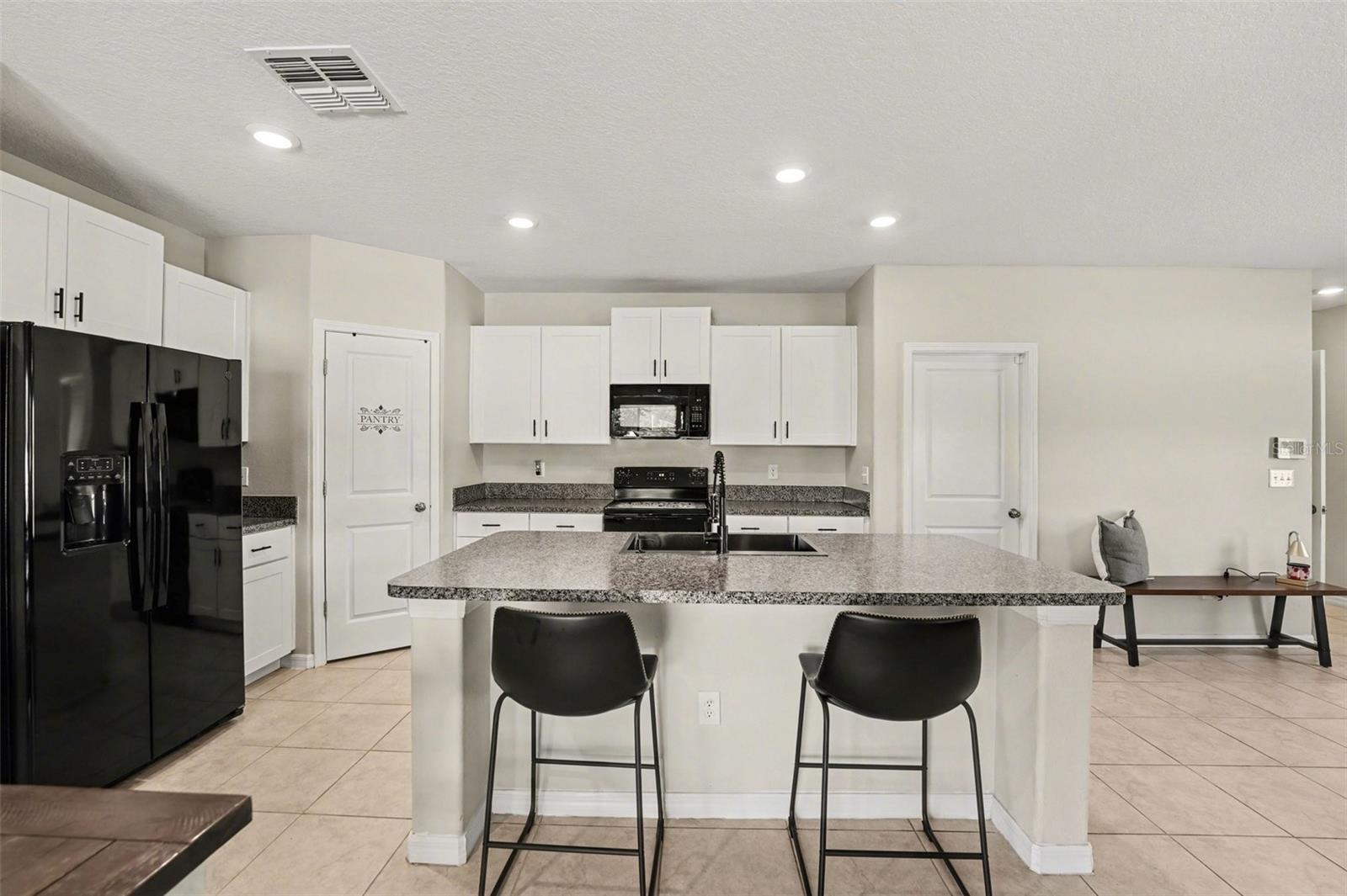 5067 SABLE CHIME DR, WIMAUMA, FL, 33598