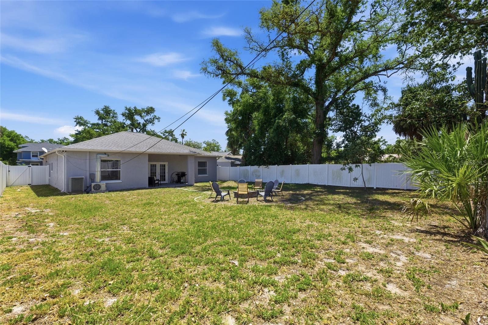 2233 TRELAIN DR S, ST PETERSBURG, FL, 33712