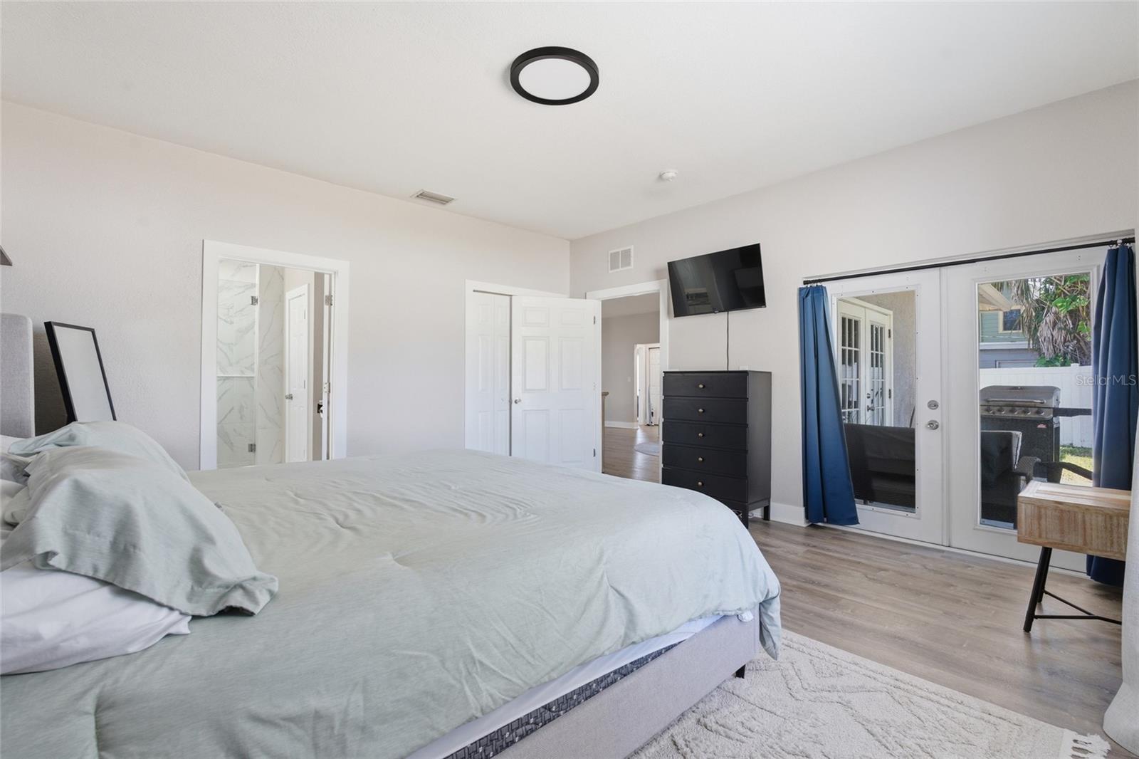 2233 TRELAIN DR S, ST PETERSBURG, FL, 33712