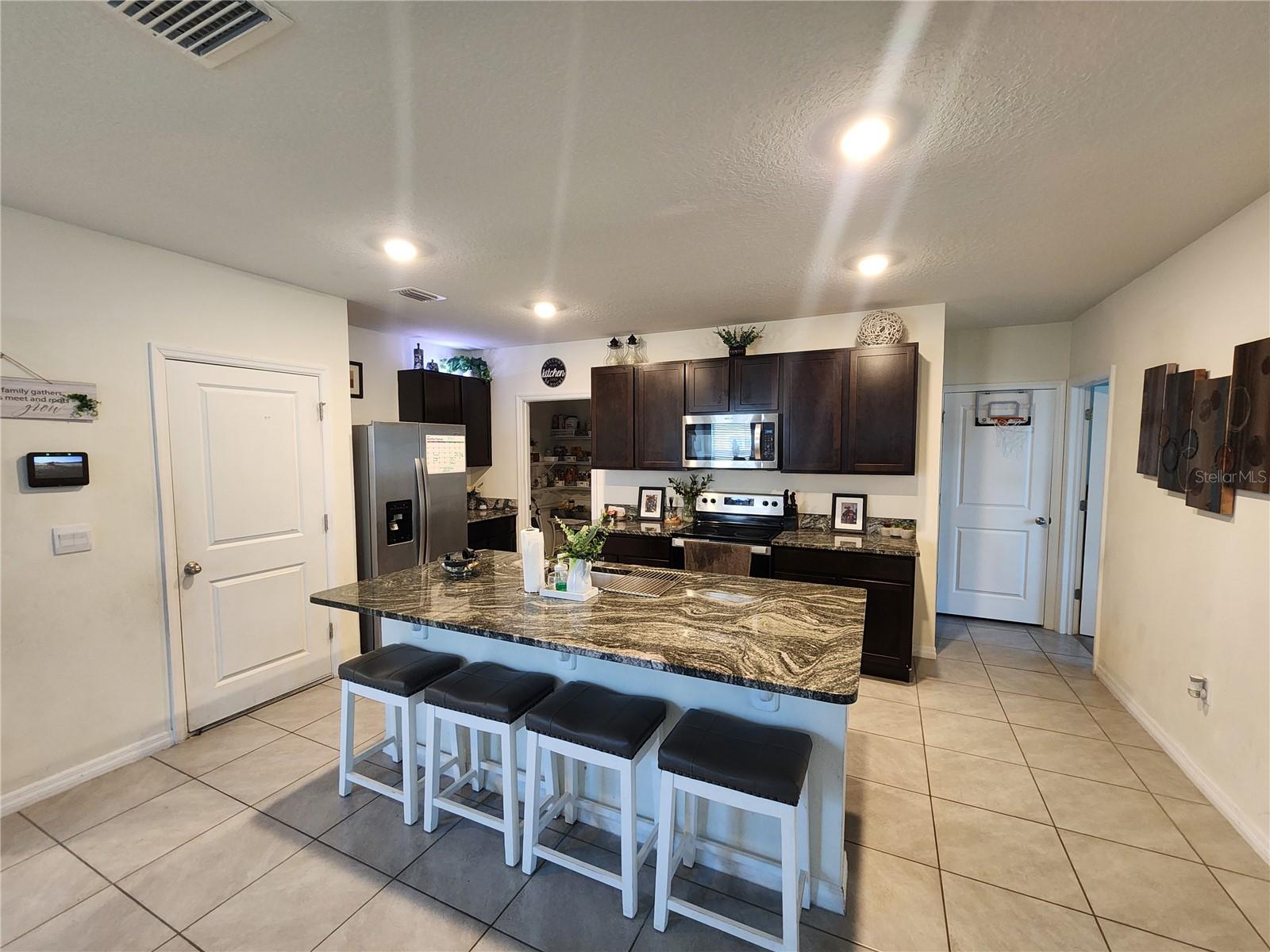 17033 OVAL RUM DR, WIMAUMA, FL, 33598