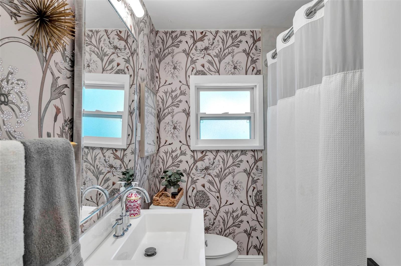 4019 W BAY TO BAY BLVD, TAMPA, FL, 33629