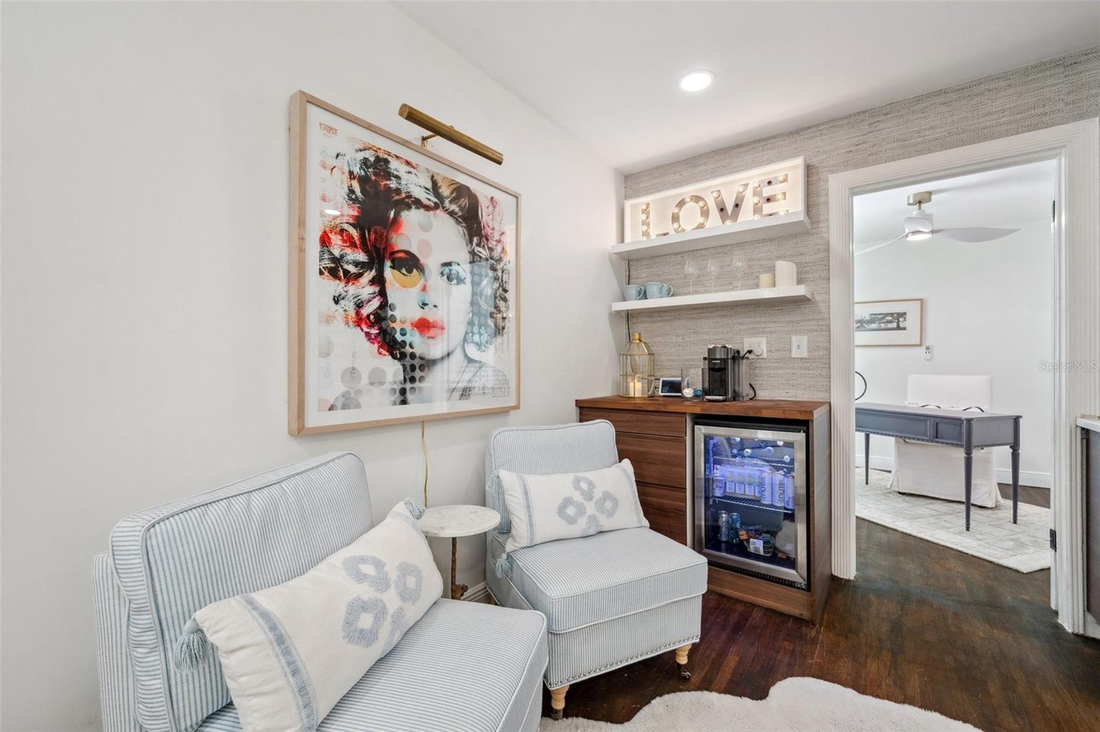 4019 W BAY TO BAY BLVD, TAMPA, FL, 33629