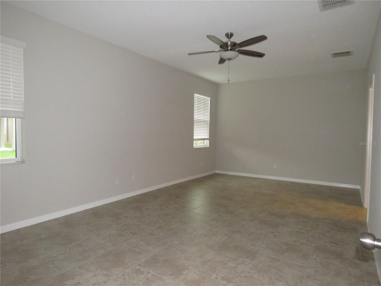 11437 AMAPOLA BLOOM CT, RIVERVIEW, FL, 33579