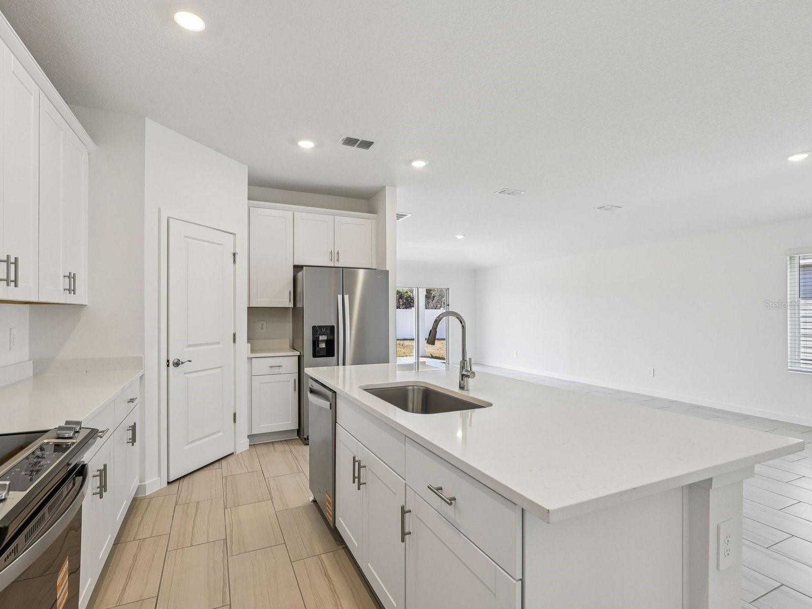 71 ARARAT DR, PALM COAST, FL, 32137