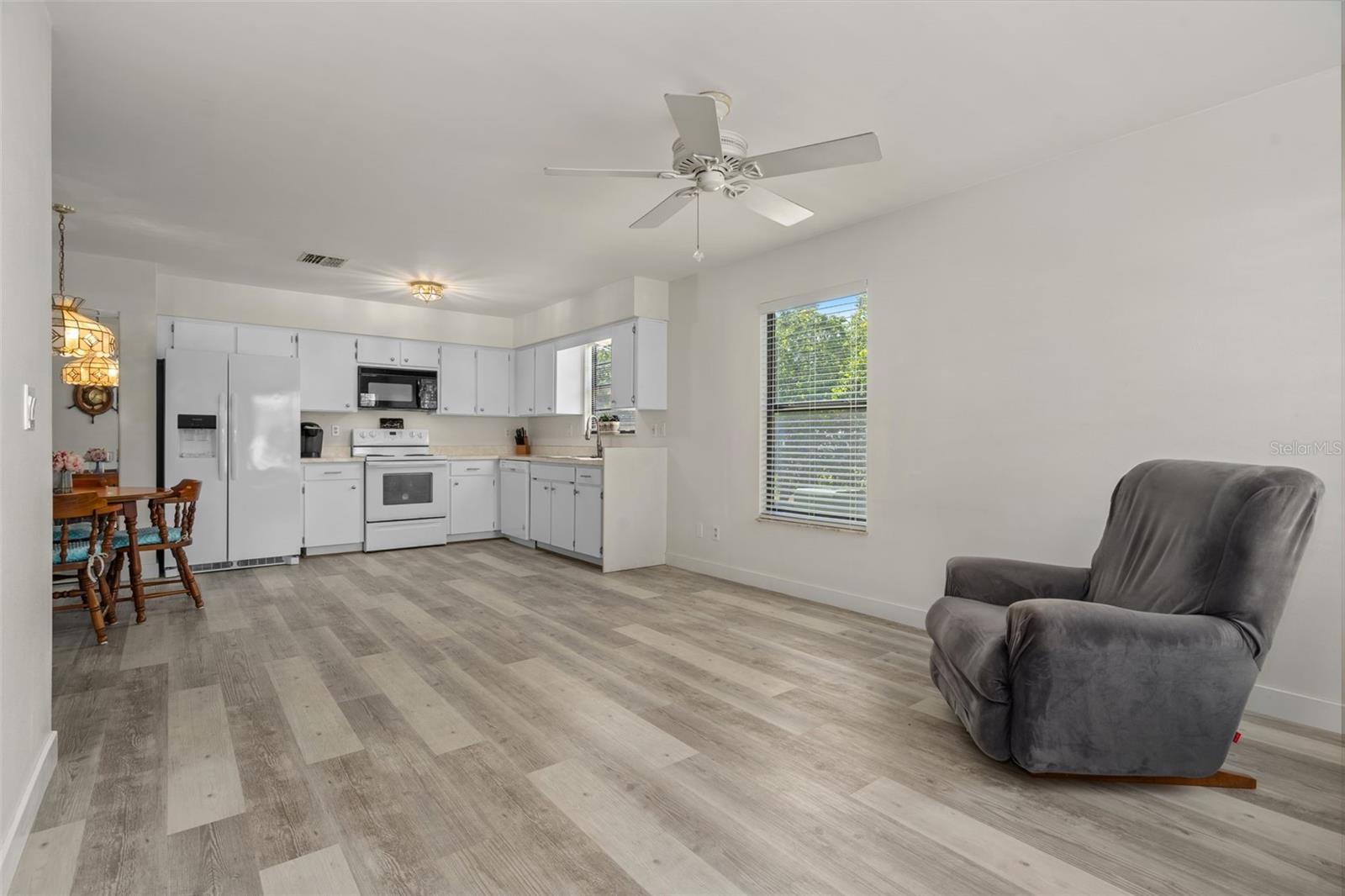 37810 ALISSA DR, ZEPHYRHILLS, FL, 33542