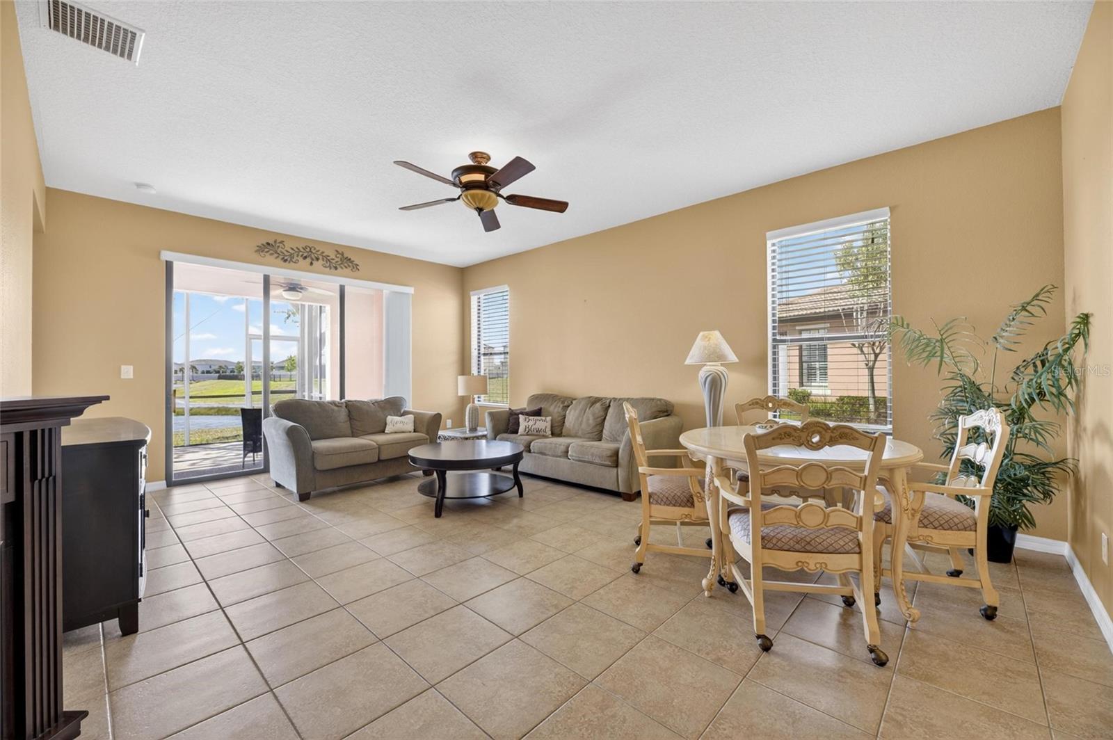 5667 SUNSET FALLS DR, APOLLO BEACH, FL, 33572